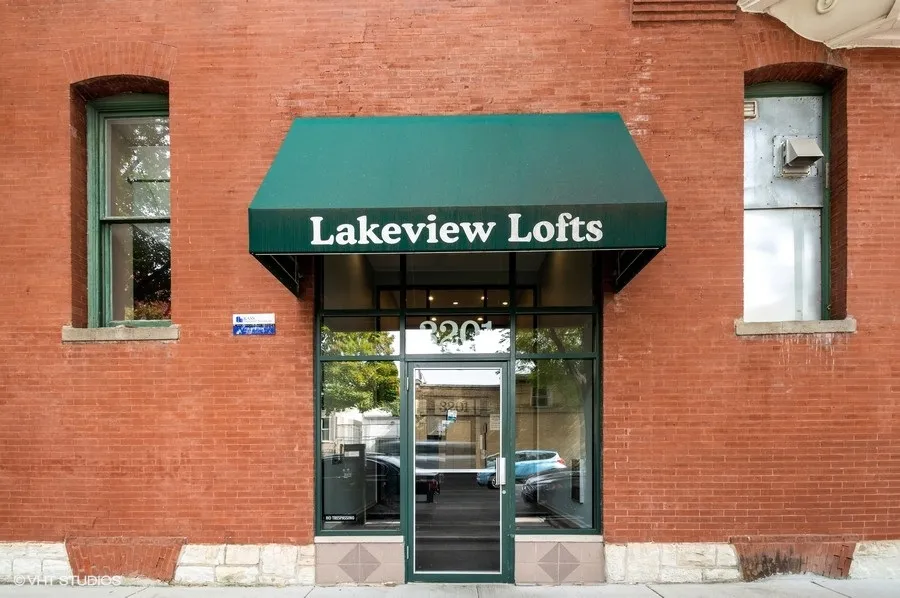 3201 N Seminary Ave   60657 60657-unit#301-Chicago-IL