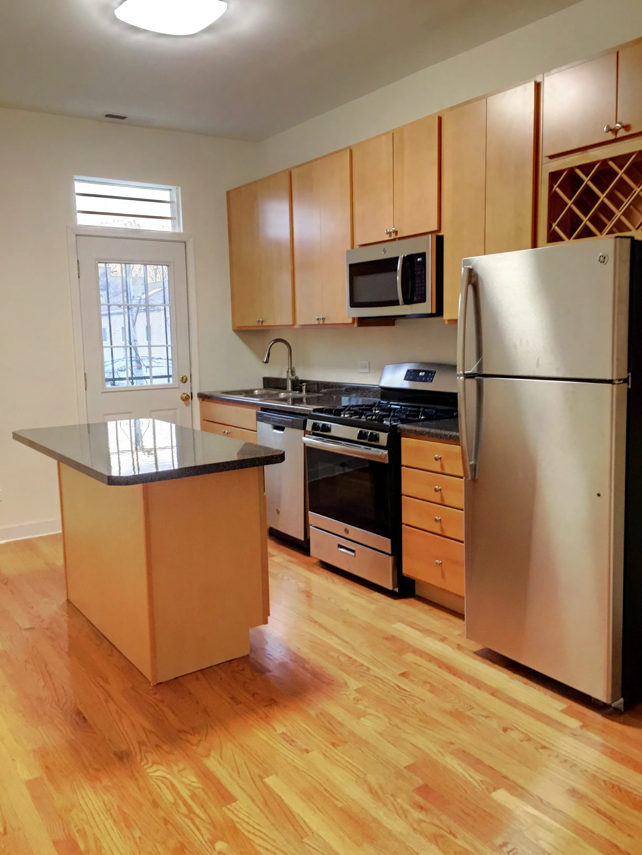 1737 W Potomac Ave   60622 60622-unit#2F-Chicago-IL