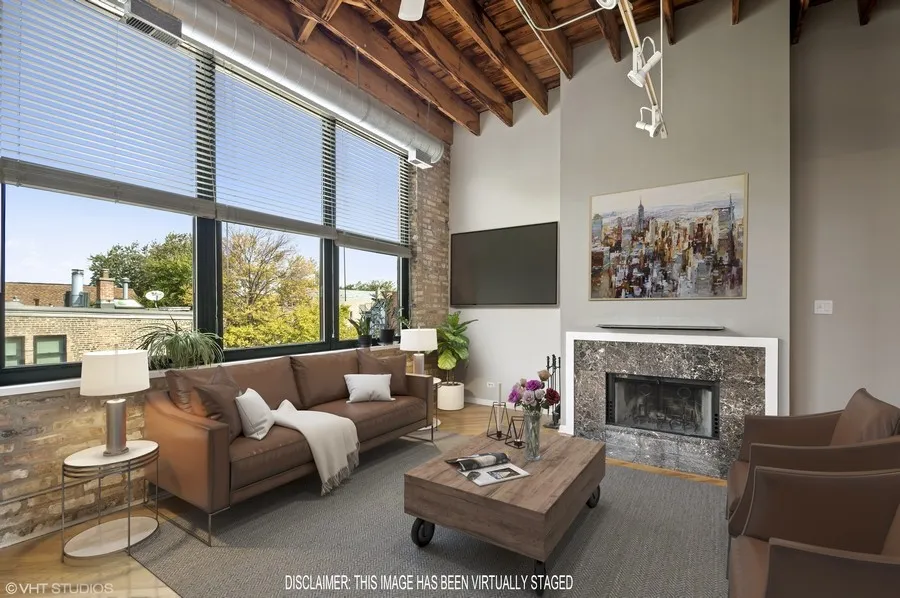 3201 N Seminary Ave   60657 60657-unit#301-Chicago-IL