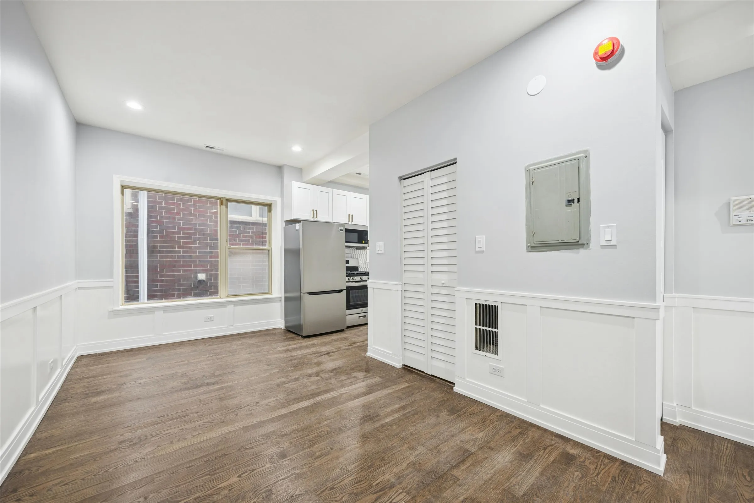 Bronzeville 60653-unit#2E-Chicago-IL