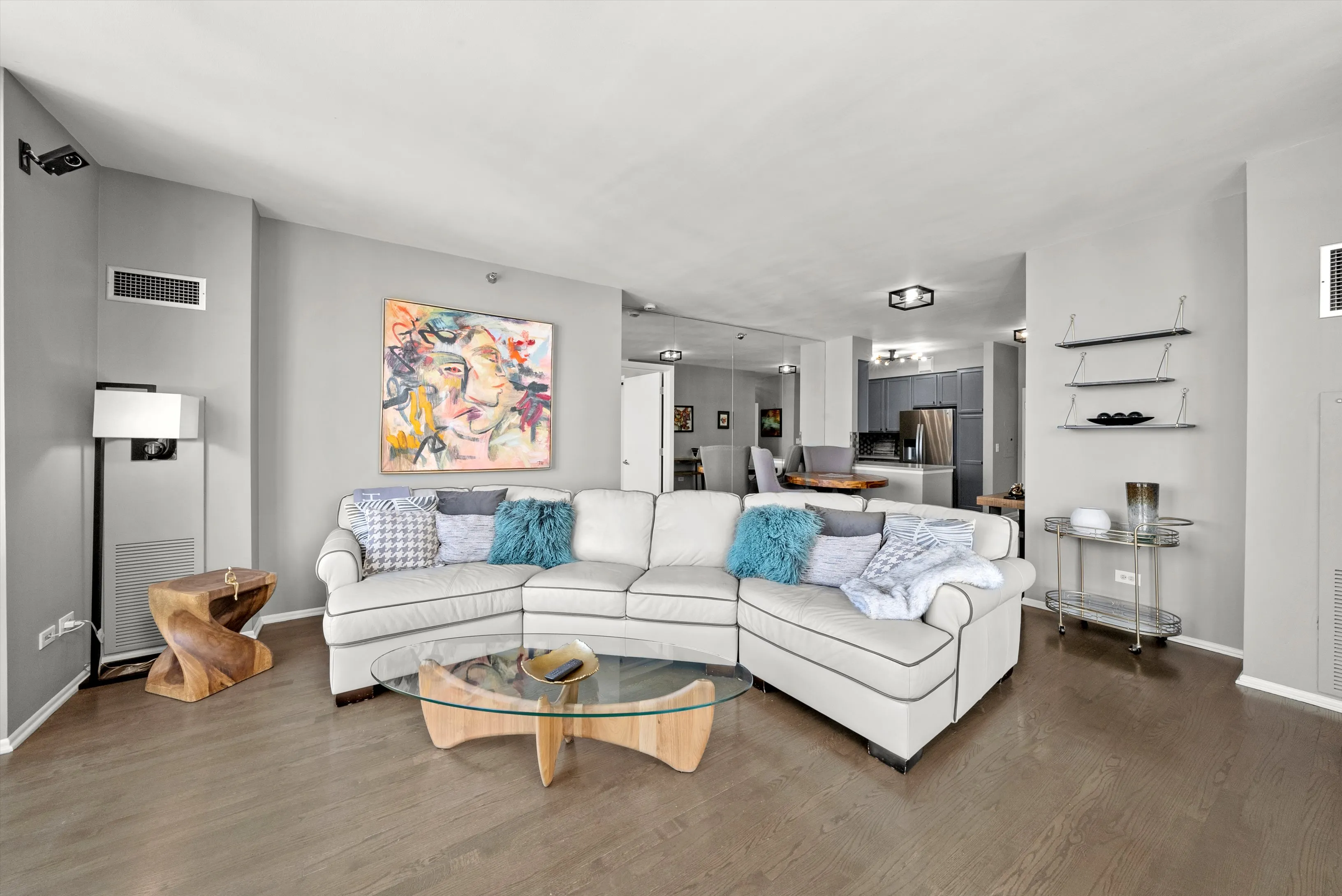 435 W Erie St   60654 60654-Erie Centre-unit#1708-Chicago-IL