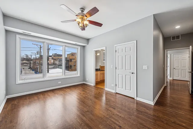 1610 W Grand Ave 60622 60622-unit#2C-Chicago-IL