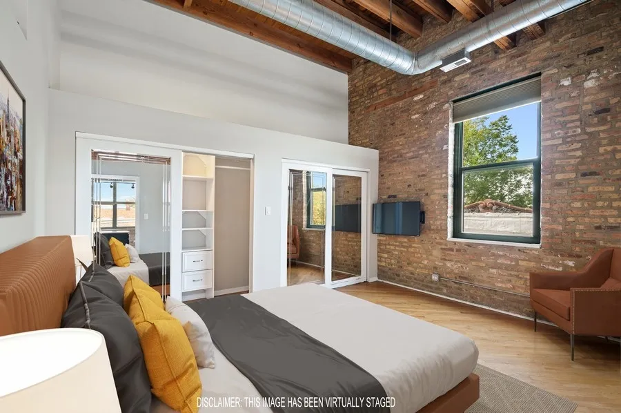 3201 N Seminary Ave   60657 60657-unit#301-Chicago-IL