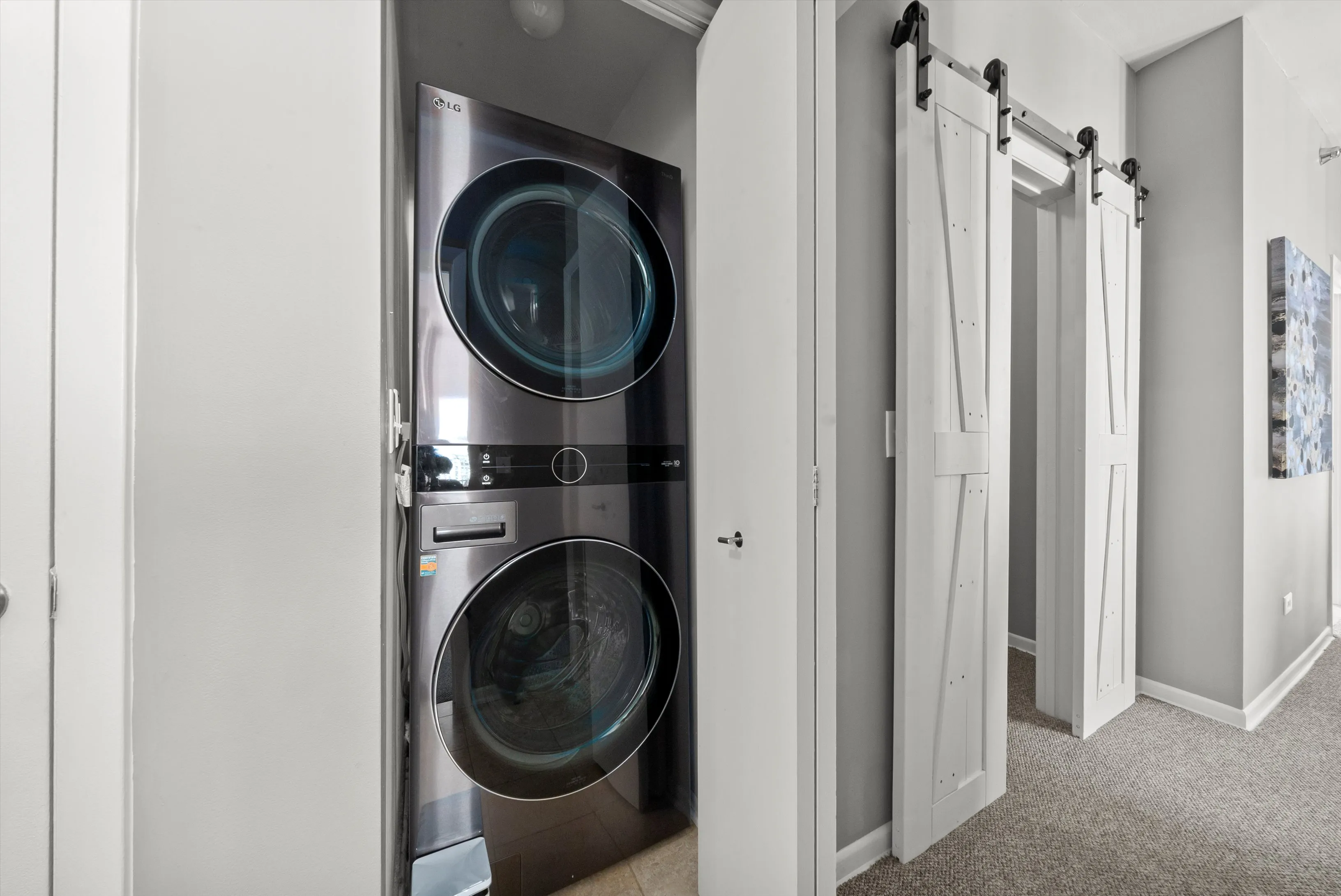 435 W Erie St   60654 60654-Erie Centre-unit#1708-Chicago-IL