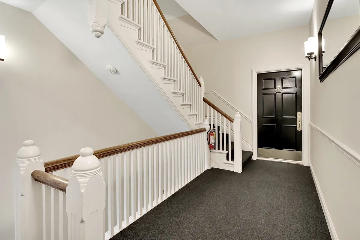 1228 N Dearborn St   60610 60610-The Vinnedge Condominium-unit#2-Chicago-IL