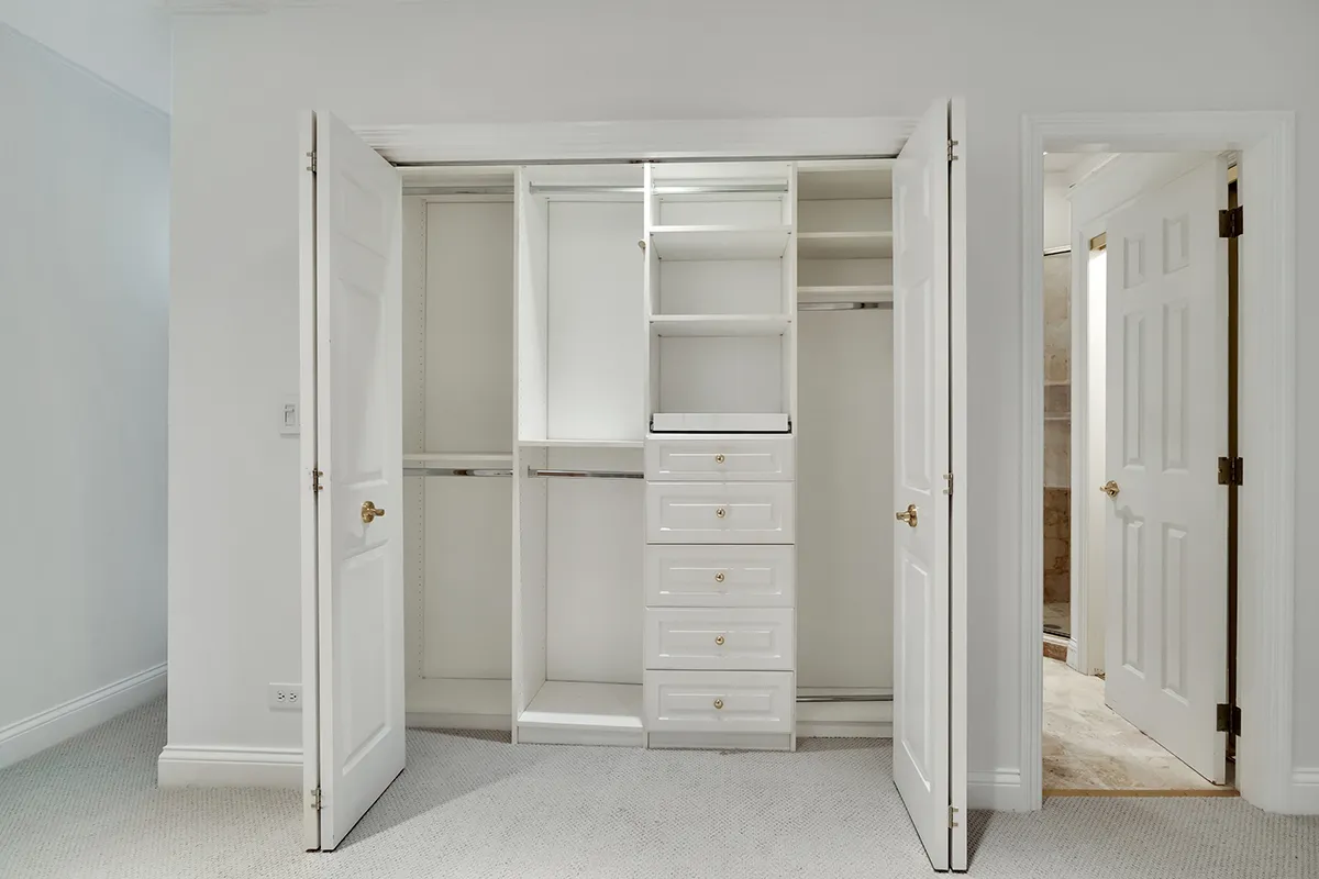 1228 N Dearborn St   60610 60610-The Vinnedge Condominium-unit#2-Chicago-IL