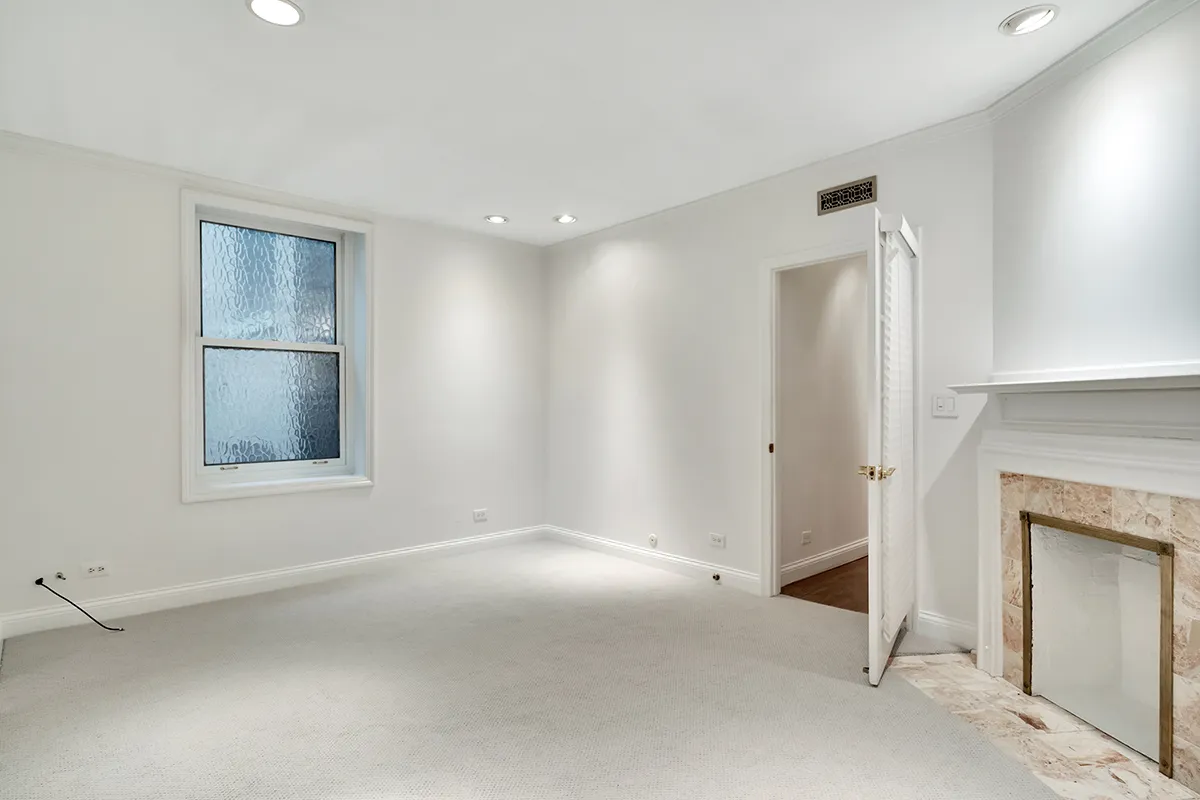 1228 N Dearborn St   60610 60610-The Vinnedge Condominium-unit#2-Chicago-IL