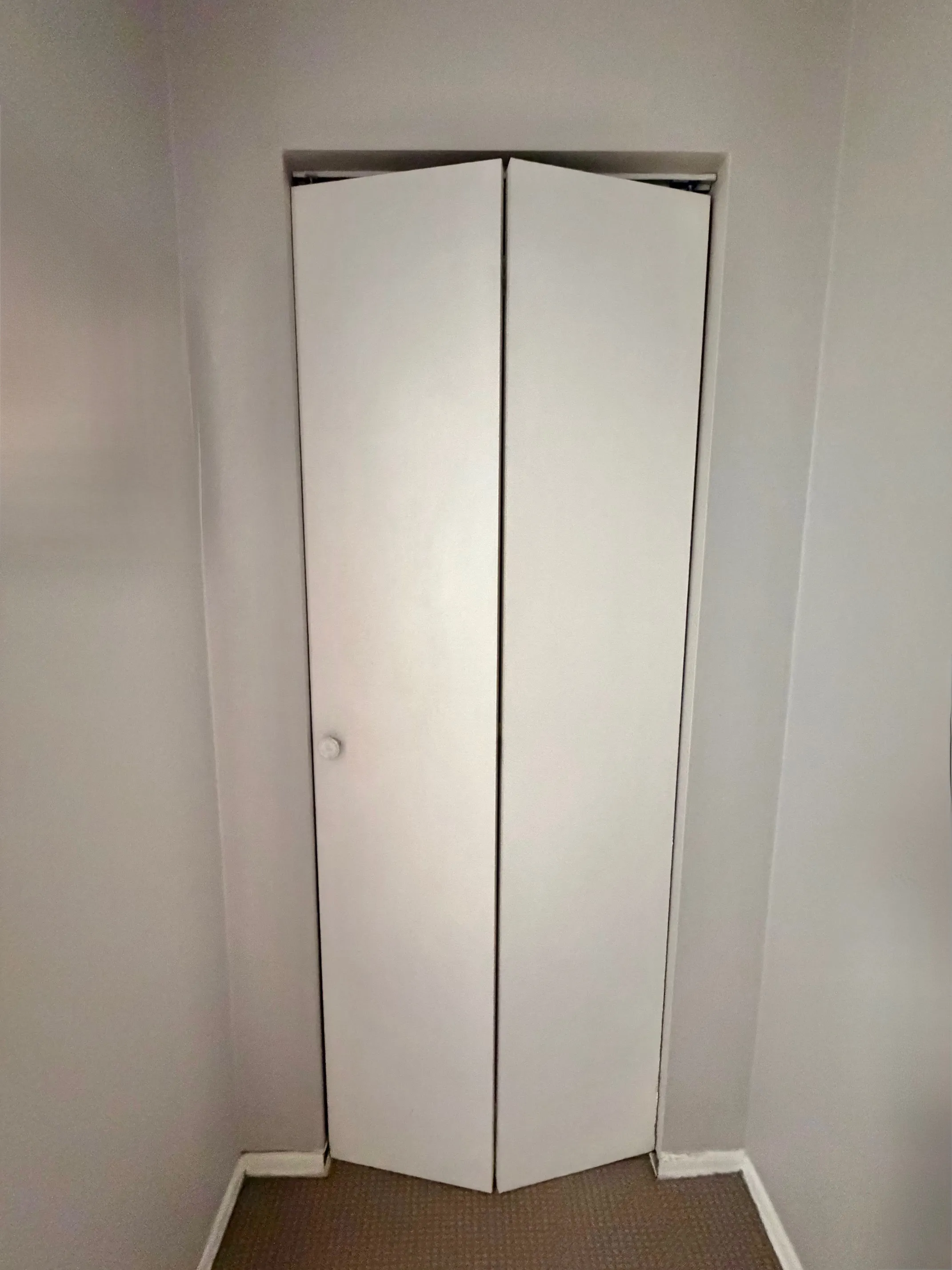 426 W Barry Ave   60657 60657-unit#209-Chicago-IL