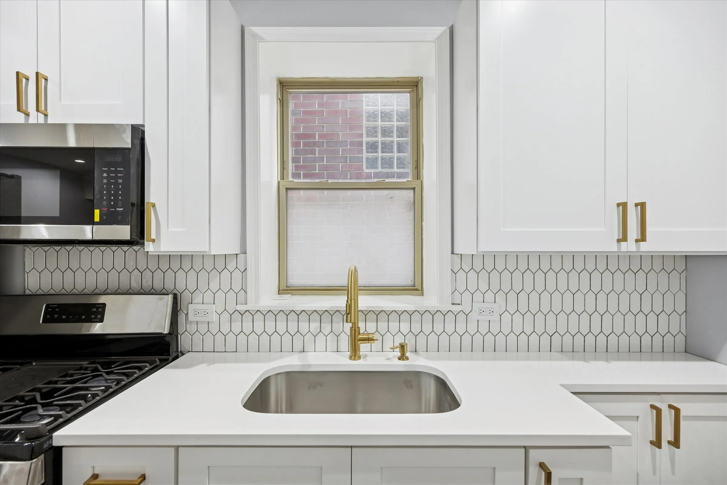 Bronzeville 60653-unit#2E-Chicago-IL