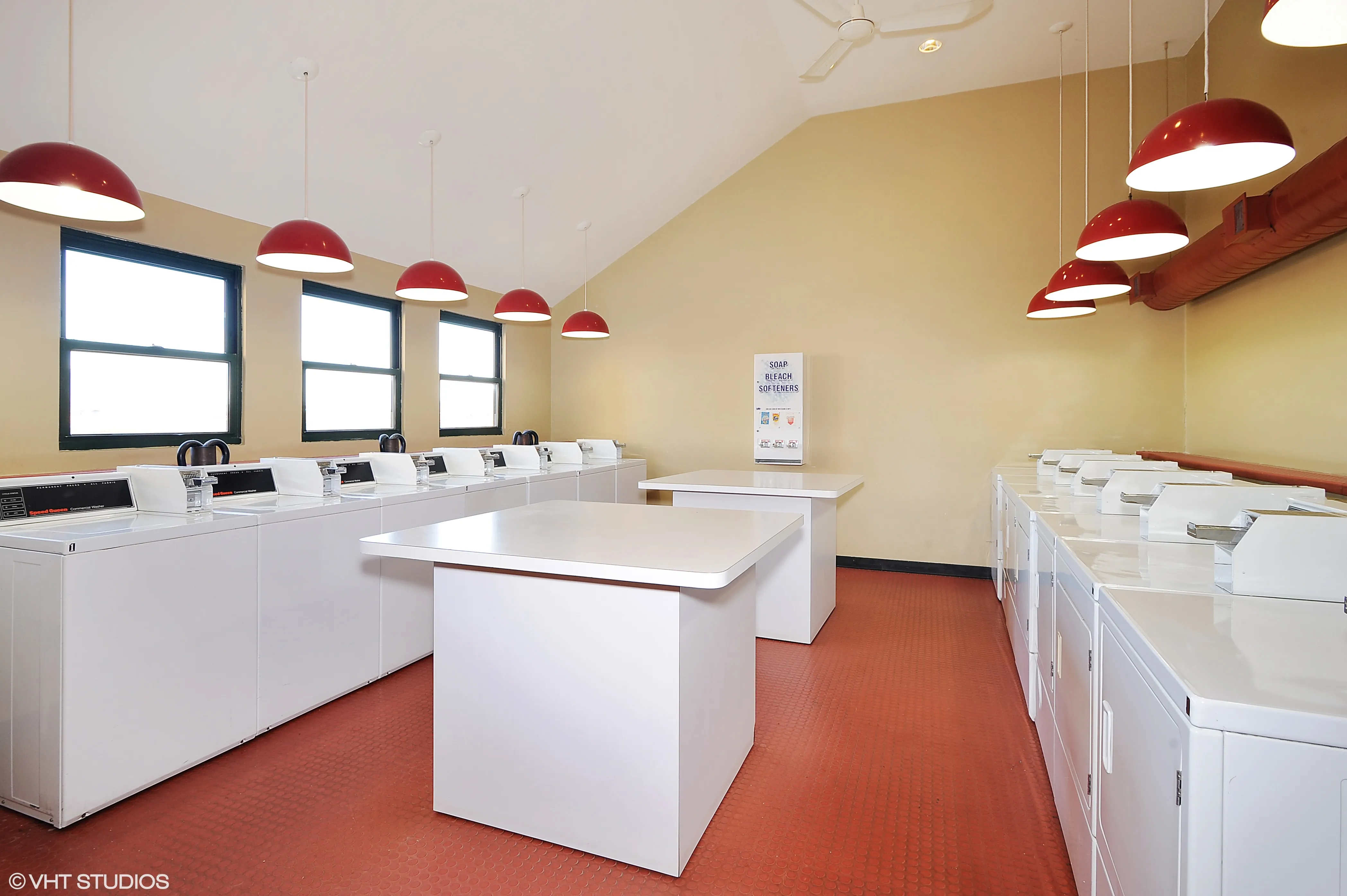 1301 W Fletcher St   60657 60657-Brewery Lofts-unit#022-Chicago-IL