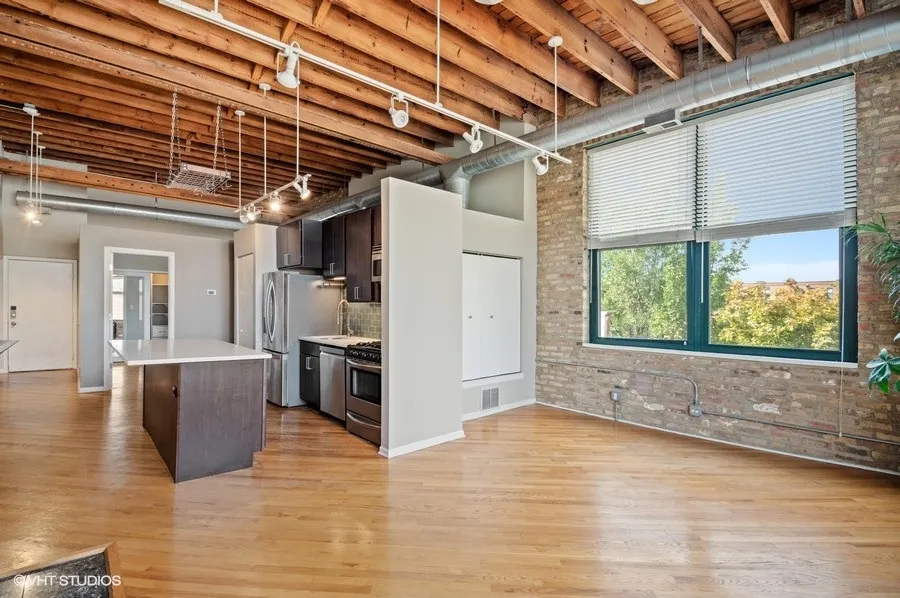 3201 N Seminary Ave   60657 60657-unit#301-Chicago-IL