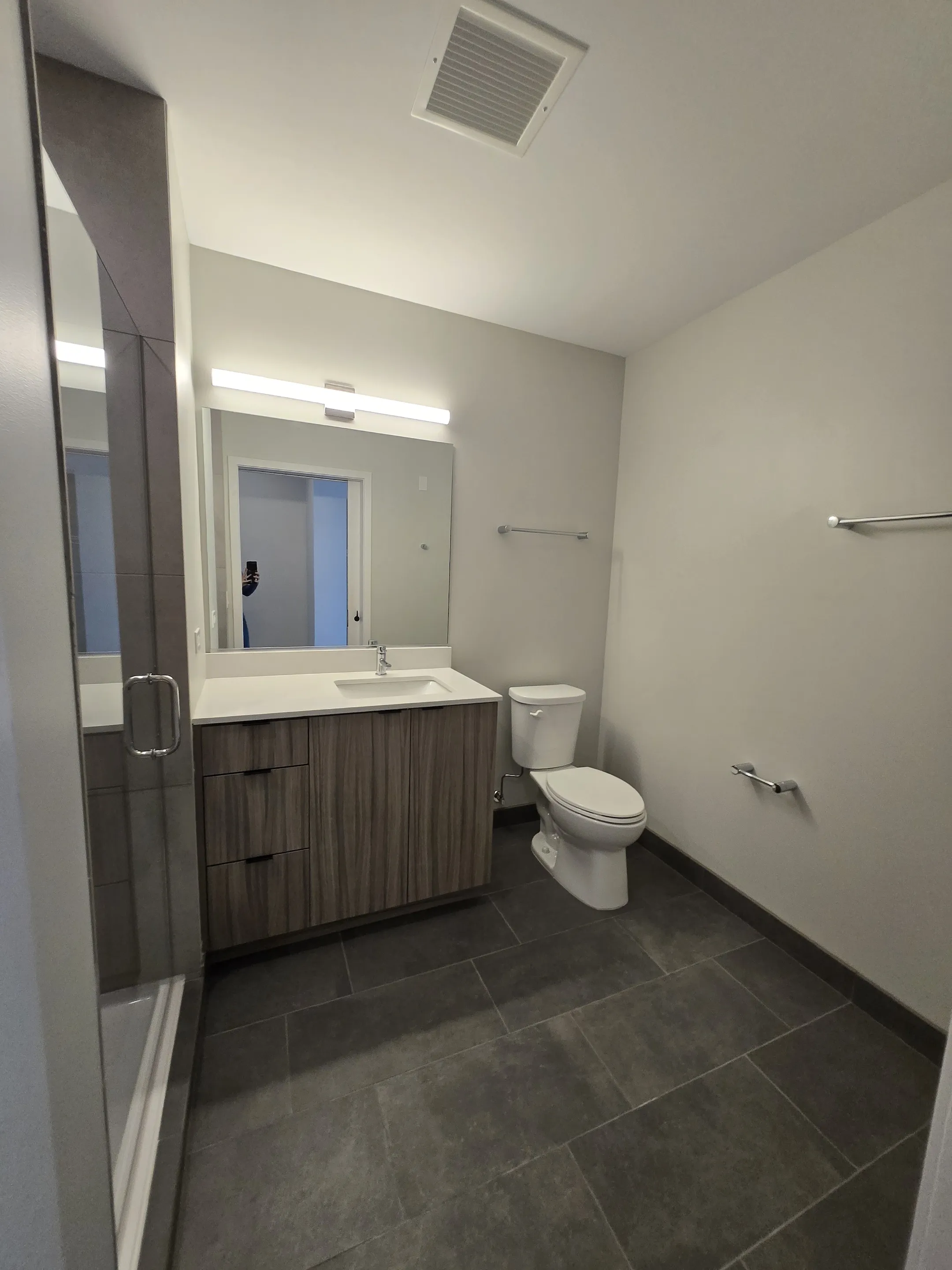 4611 N Broadway   60640 60640-unit#812-Chicago-IL