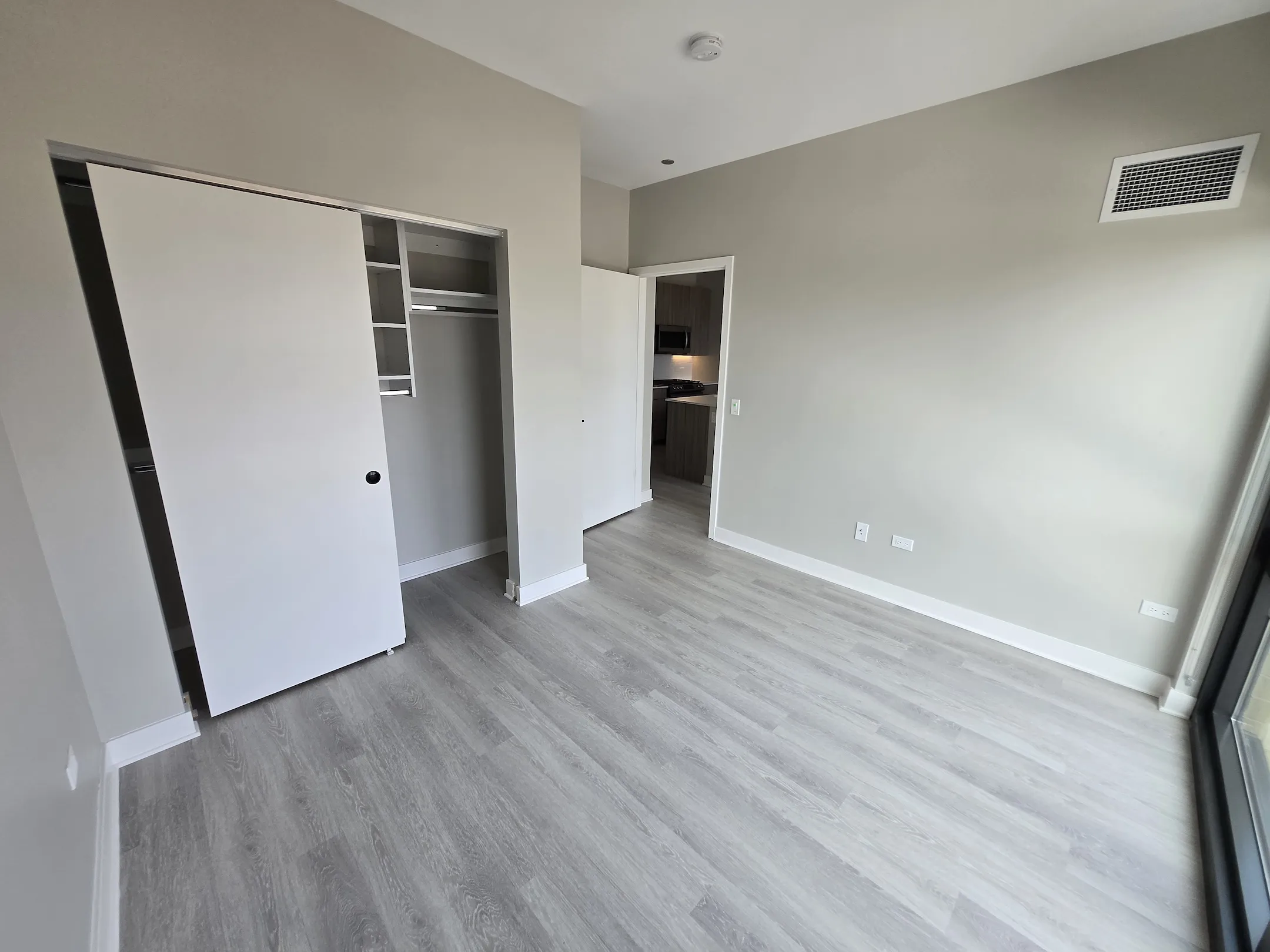 4611 N Broadway   60640 60640-unit#812-Chicago-IL