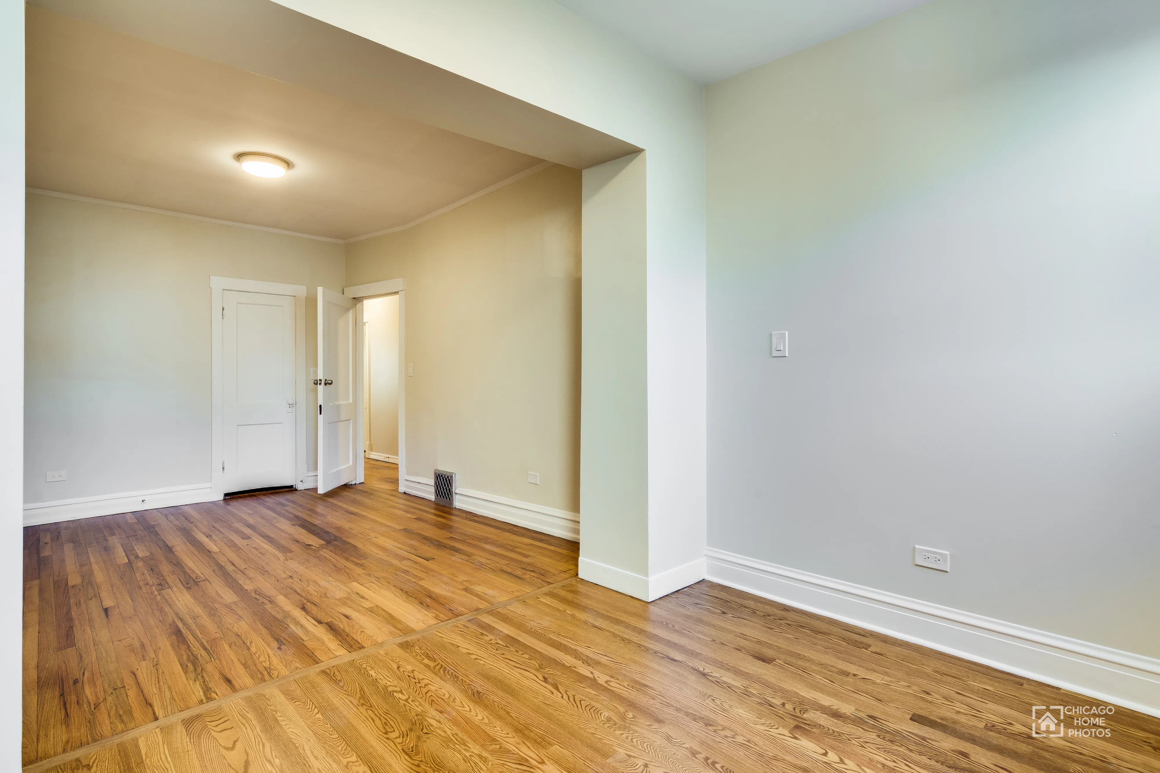 2916 N Albany Ave   60618 60618-Chicago-IL