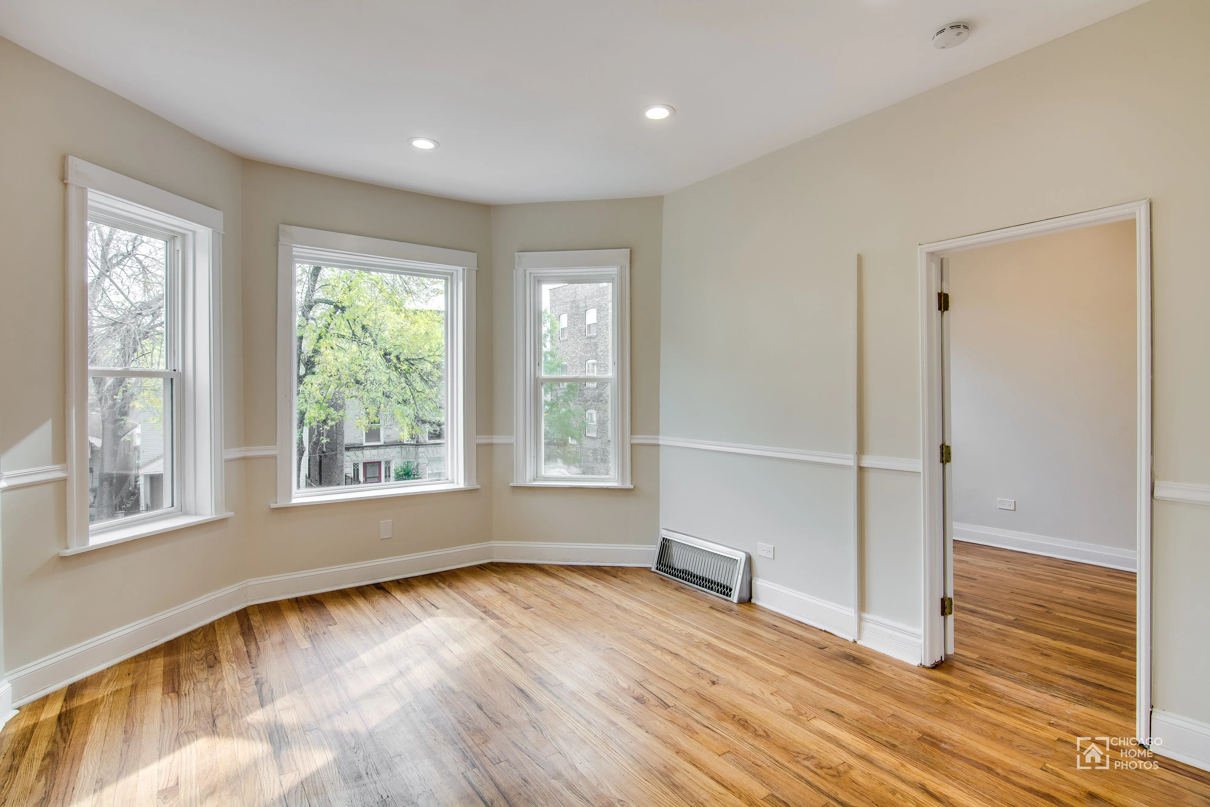 2916 N Albany Ave   60618 60618-Chicago-IL