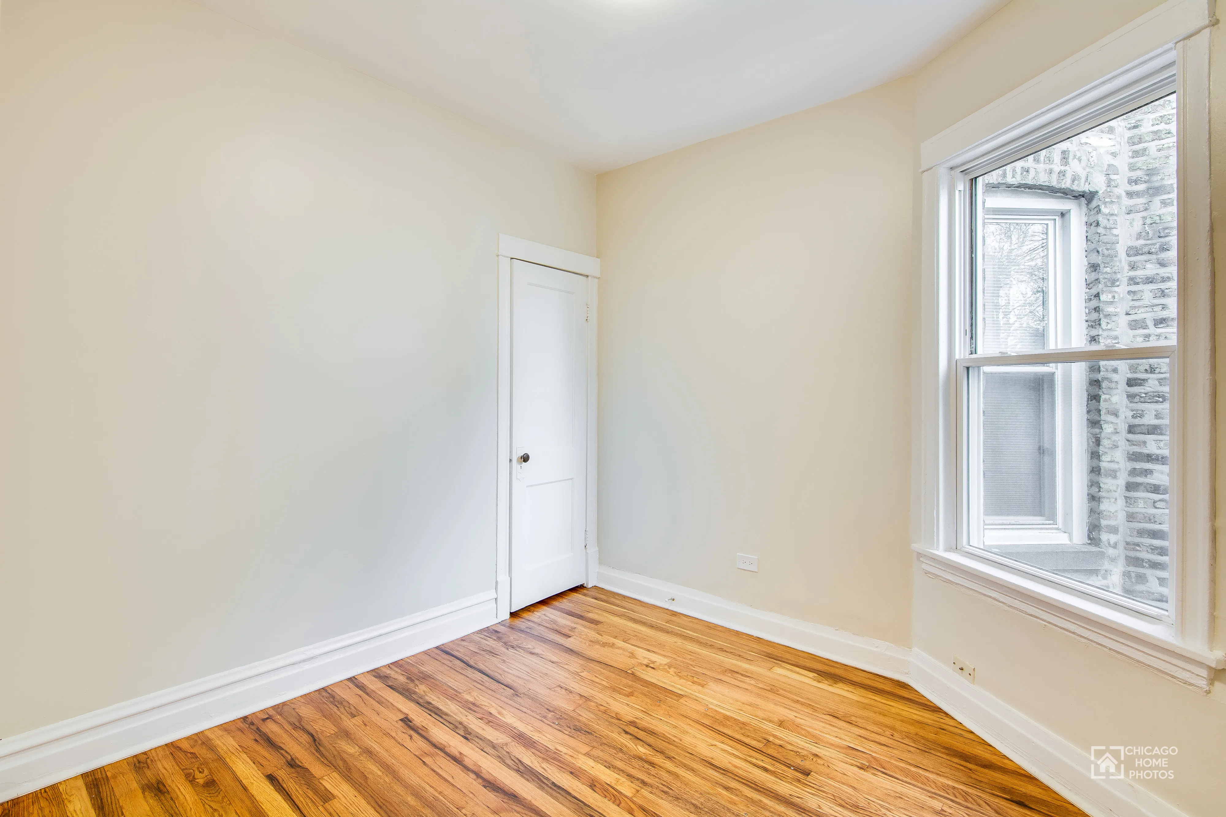 2916 N Albany Ave   60618 60618-Chicago-IL