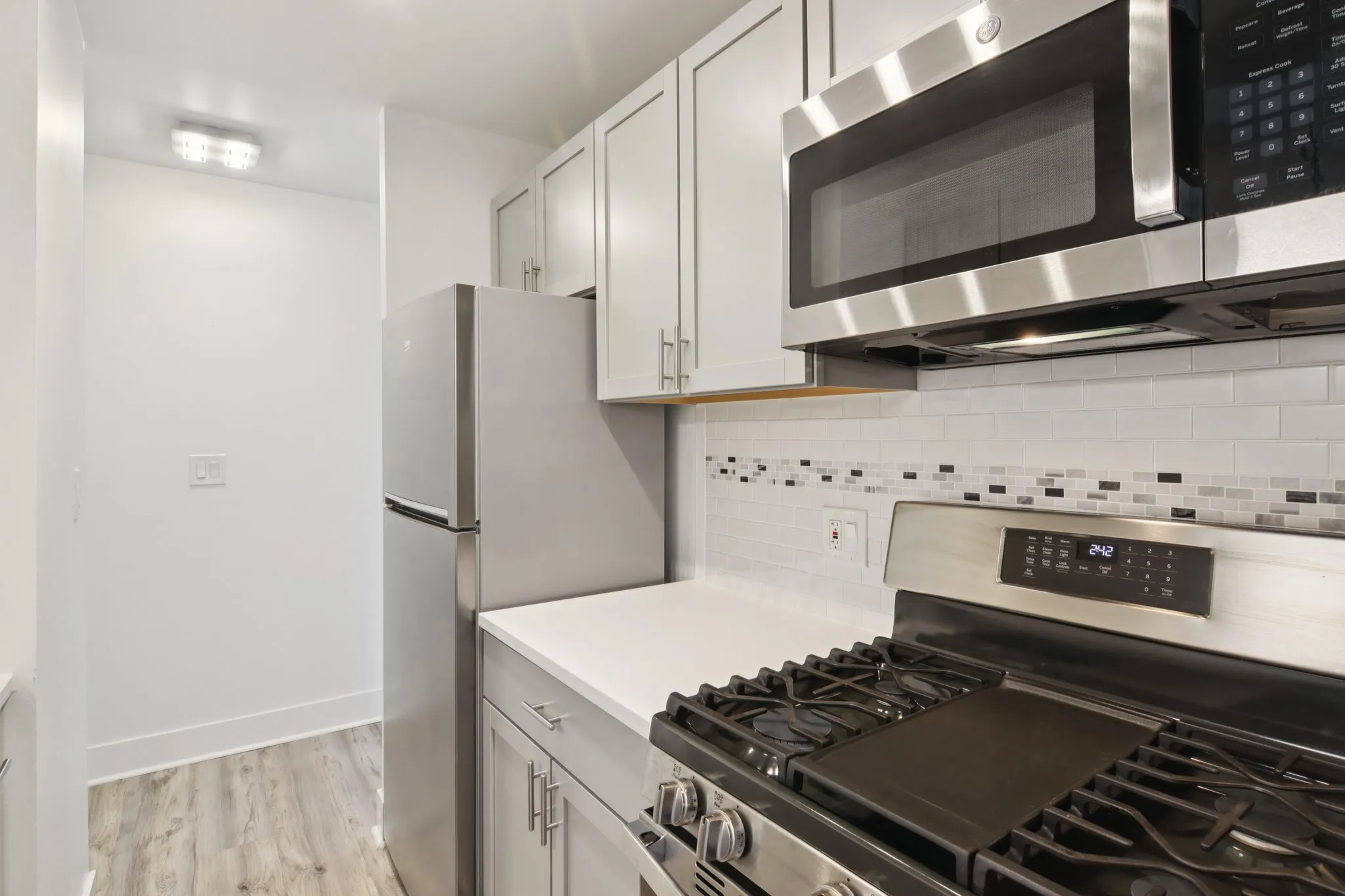 2424 N CLARK ST 60614-unit#604-Chicago-IL