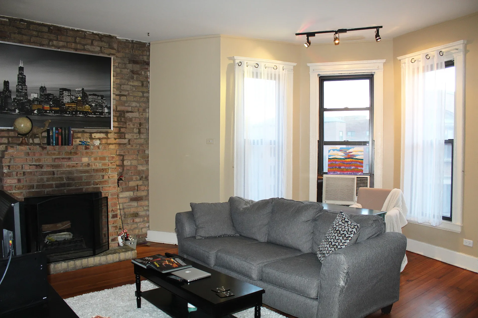 2932 N Clark St   60657 60657-Village II-unit#3E-Chicago-IL
