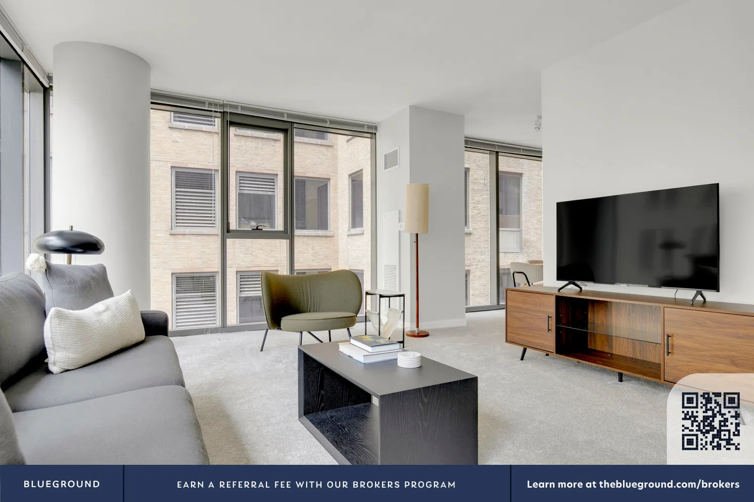 210 N Wells St 60601 60601-Lake & Wells Apartments-unit#ID632-Chicago-IL