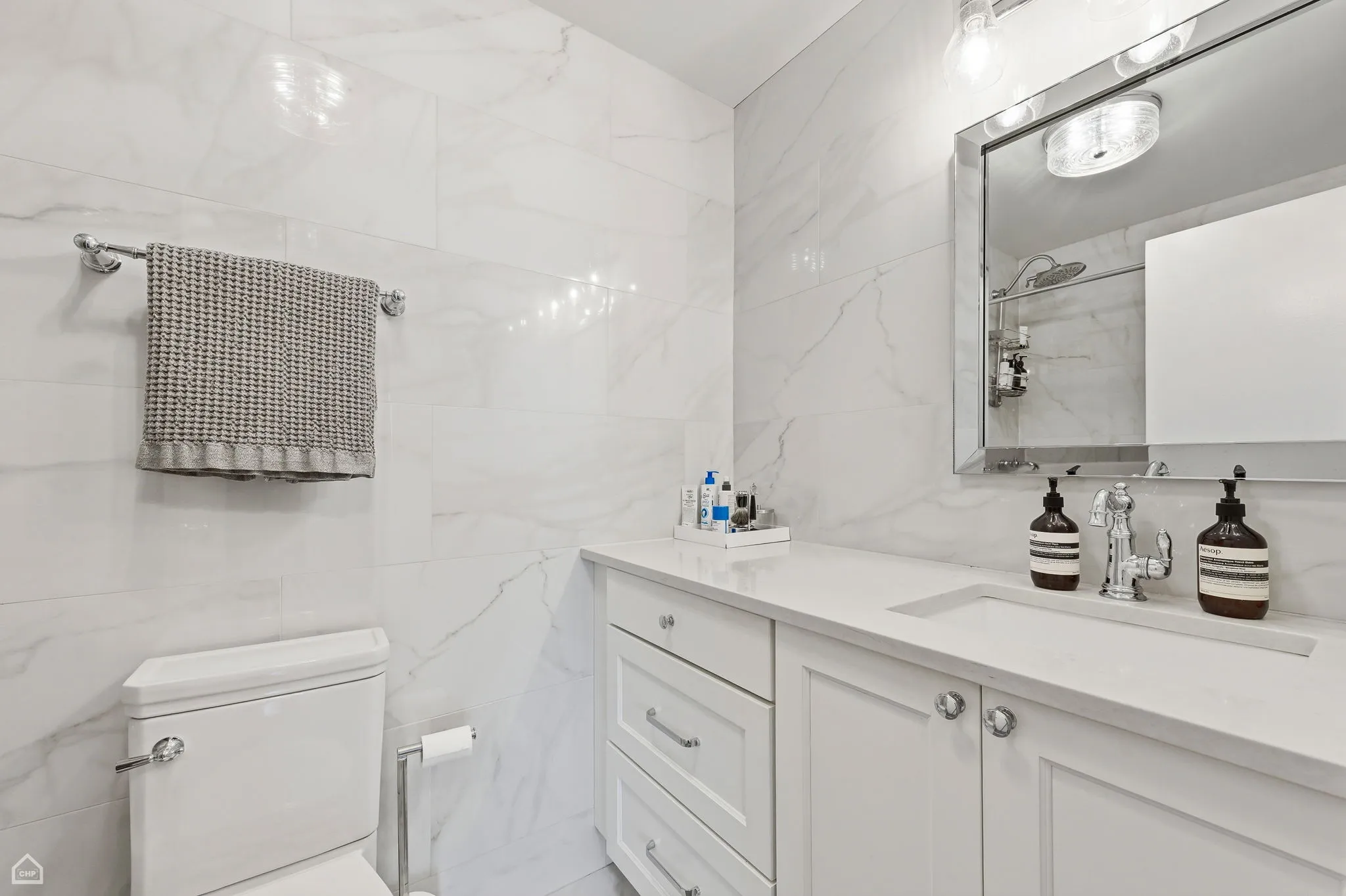 1340 N Astor St   60610 60610-Astor House-unit#2206-Chicago-IL