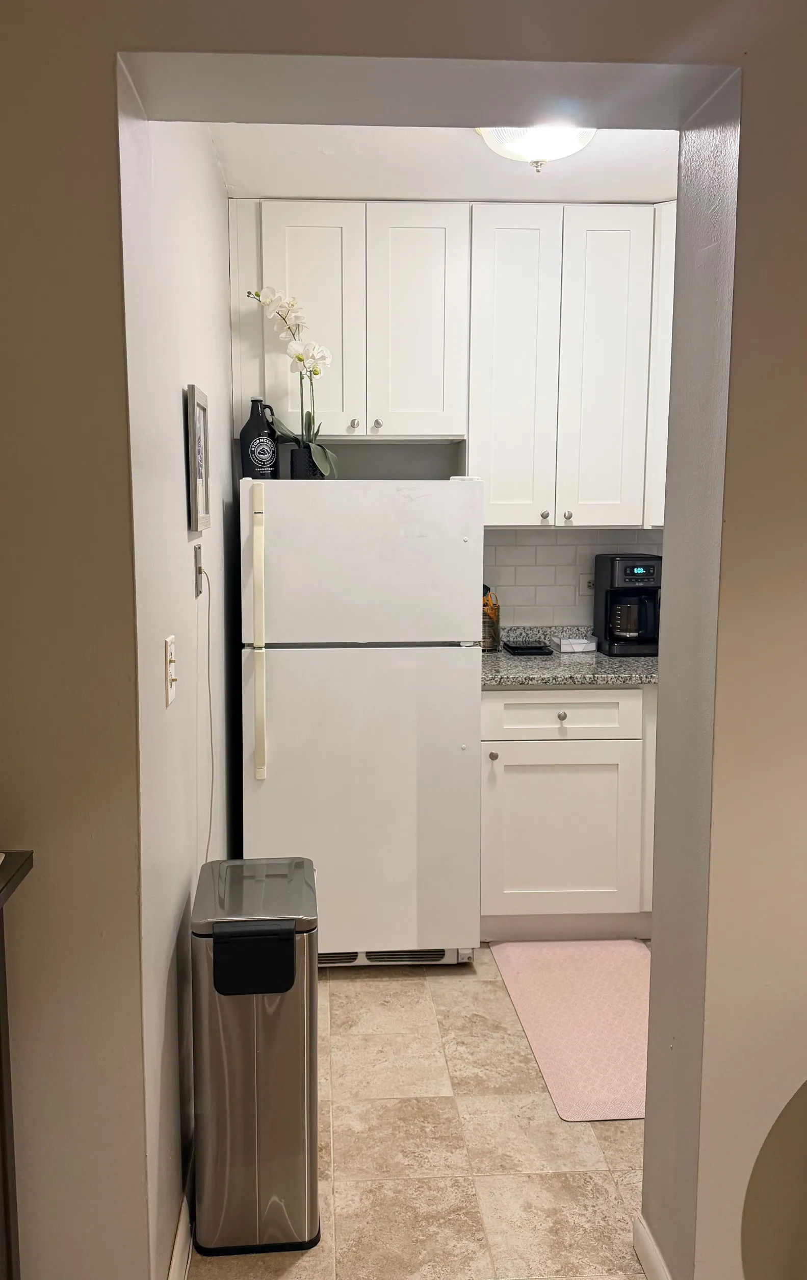 426 W Barry Ave   60657 60657-unit#209-Chicago-IL