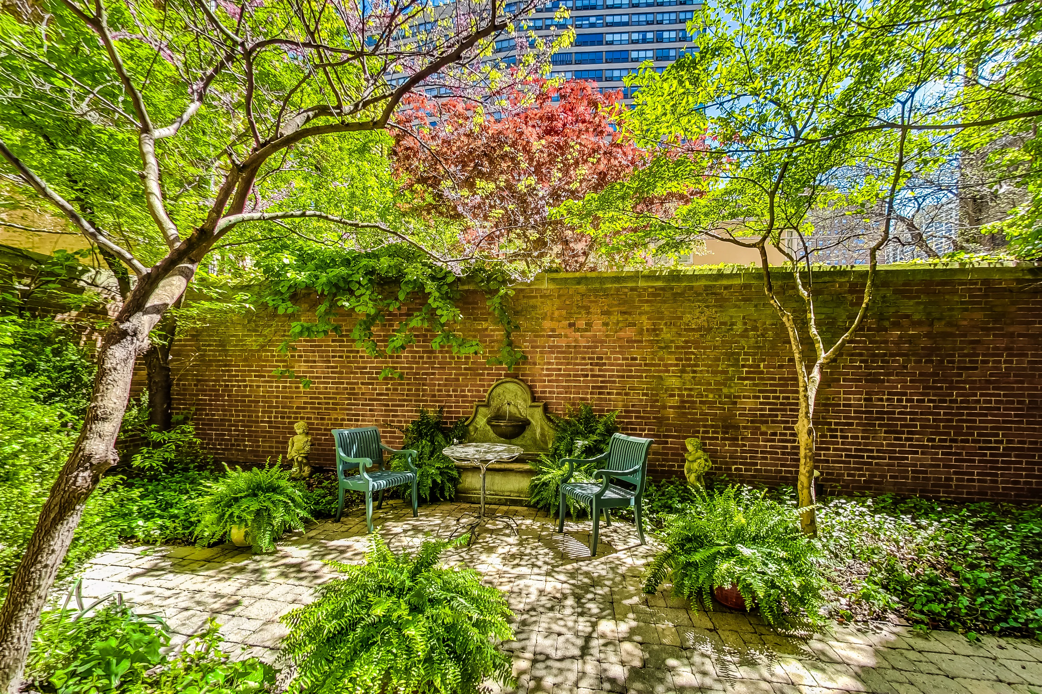 431 W Oakdale Ave   60657 60657-unit#1A-Chicago-IL