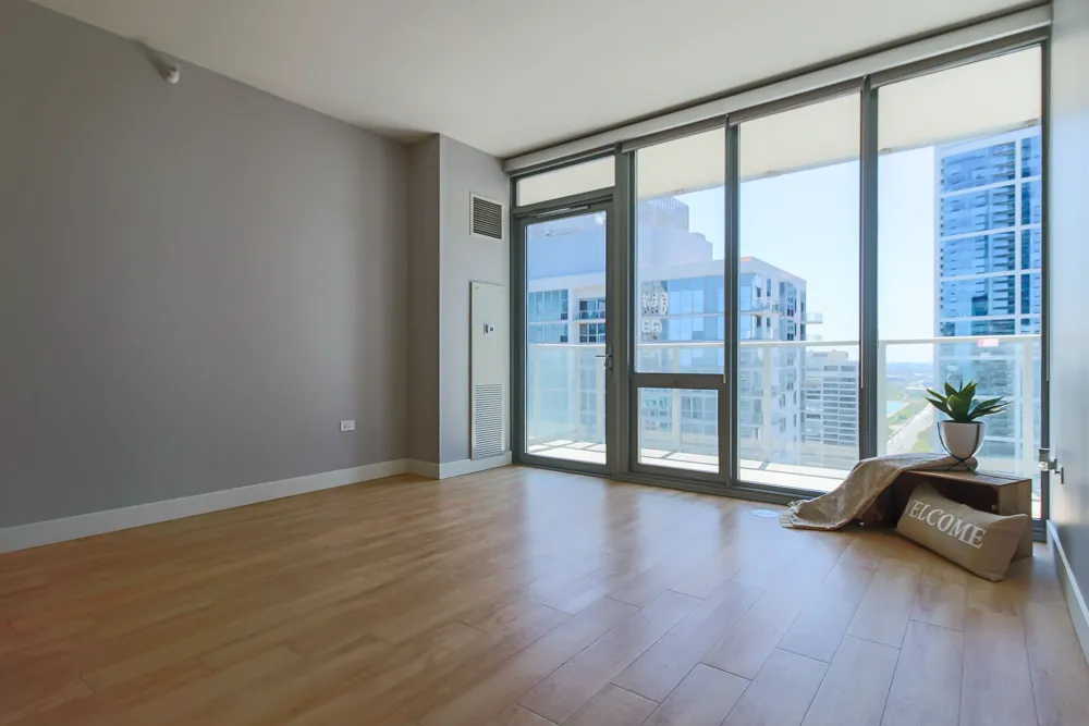 345 E Wacker Dr   60601 60601-unit#1106-Chicago-IL