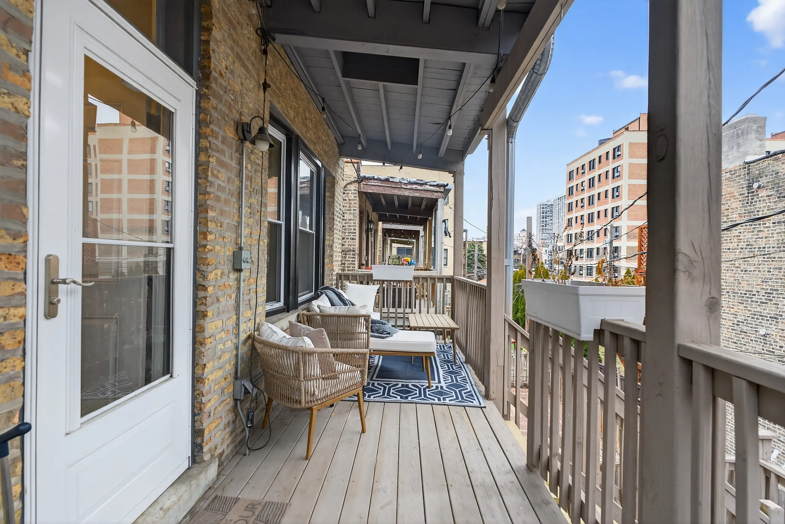 5023 N Winthrop Ave  60640-unit#2-Chicago-IL