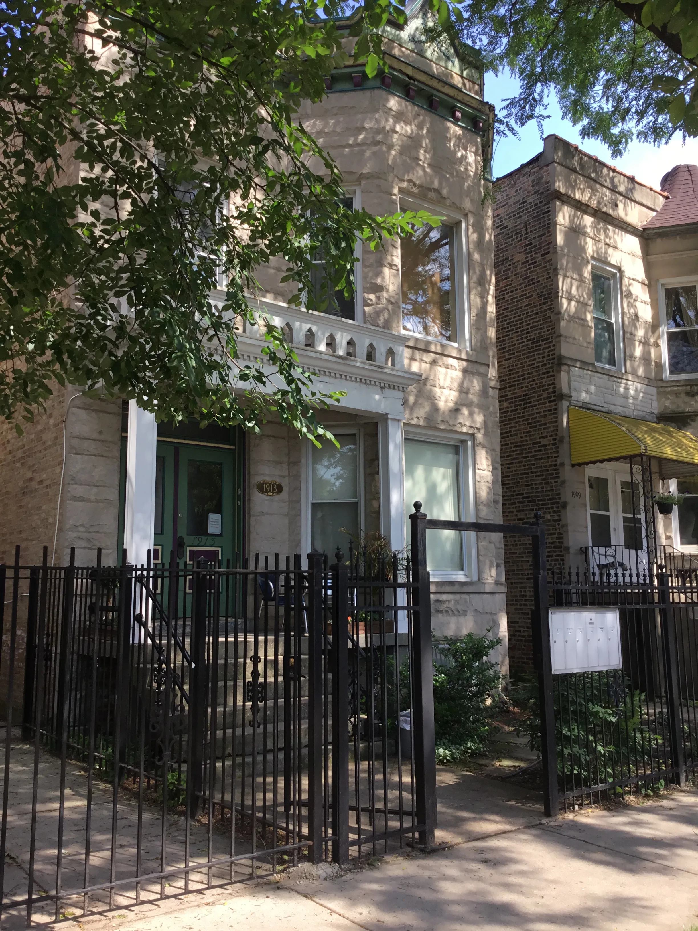 1913 N Kimball Ave 60647 60647-unit#1R-Chicago-IL