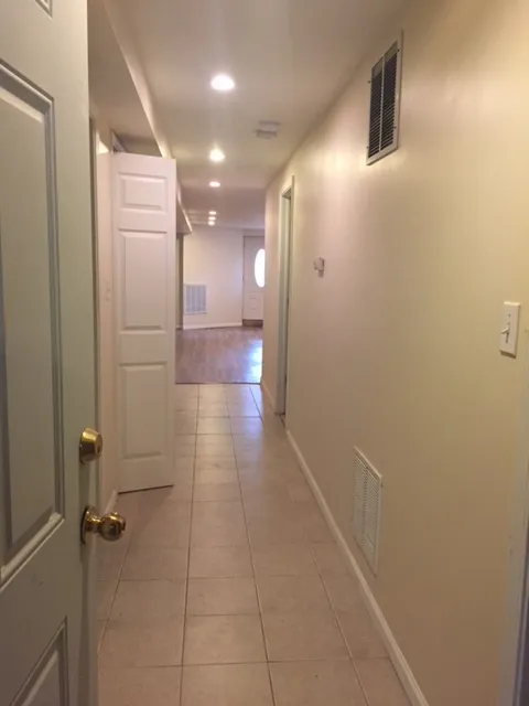 3324 N Hamlin Ave   60618 60618-unit#G-Chicago-IL