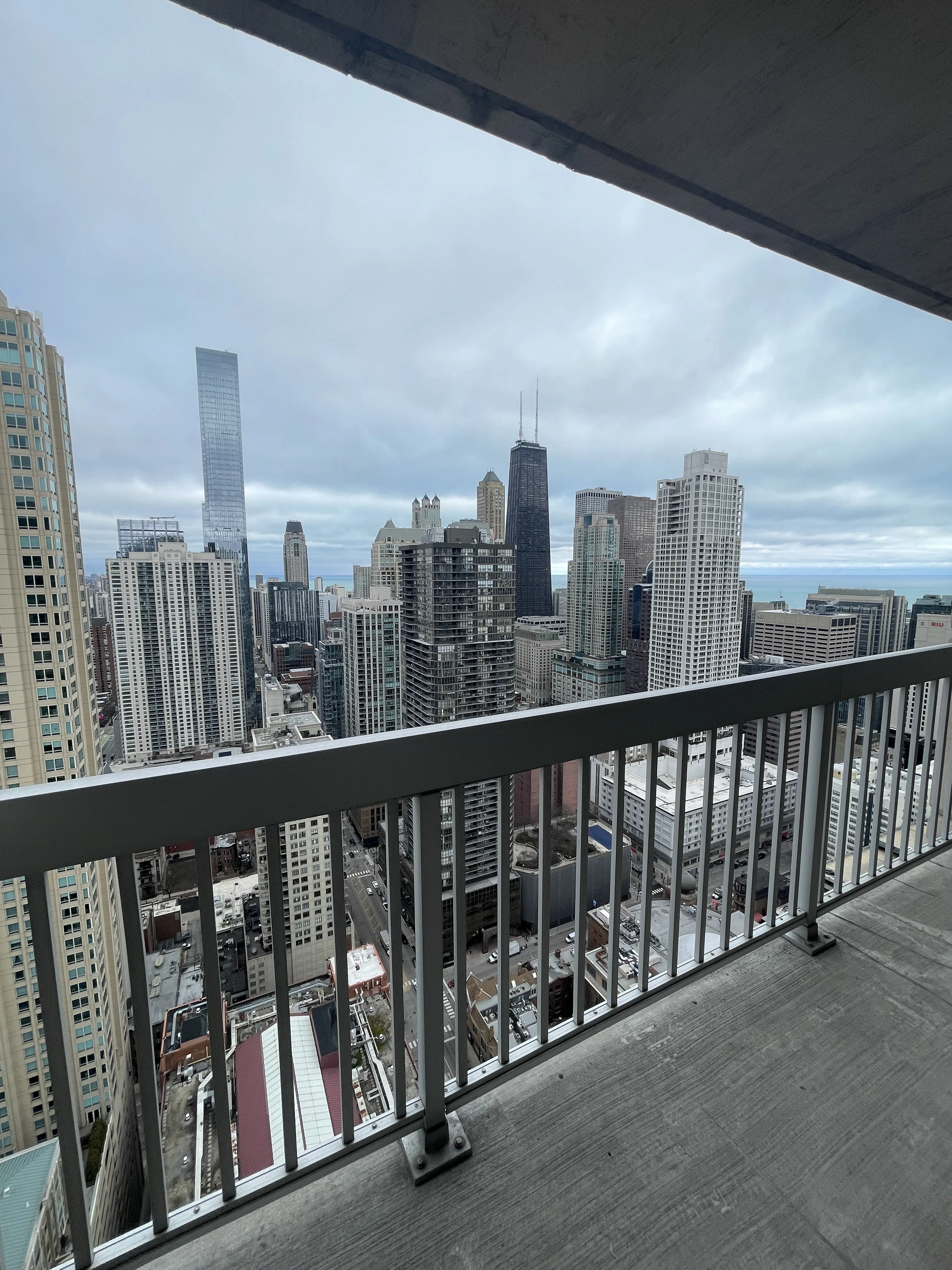 540 N Dearborn St   60610 60610-unit#2409-Chicago-IL