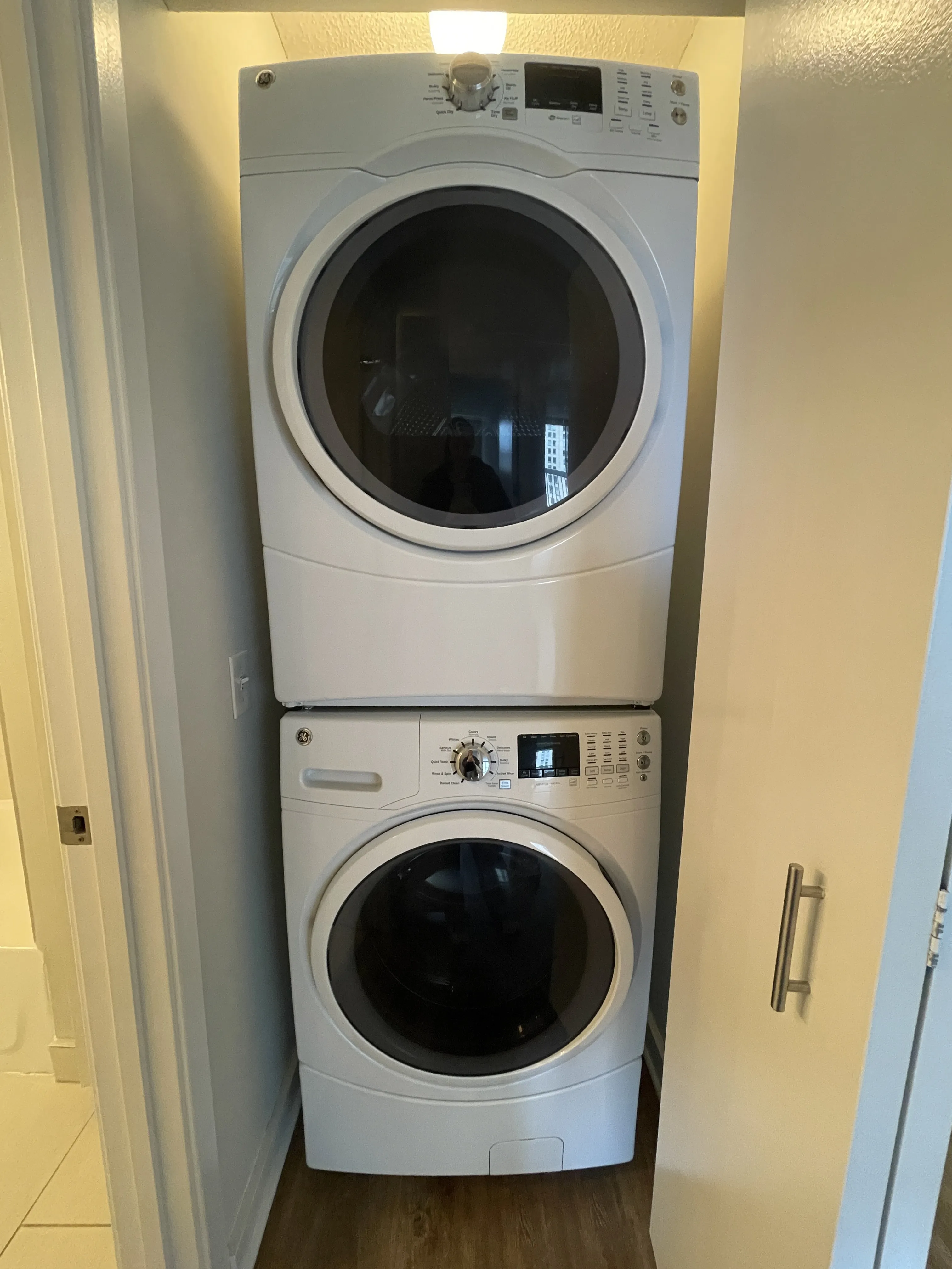 540 N Dearborn St   60610 60610-unit#2409-Chicago-IL