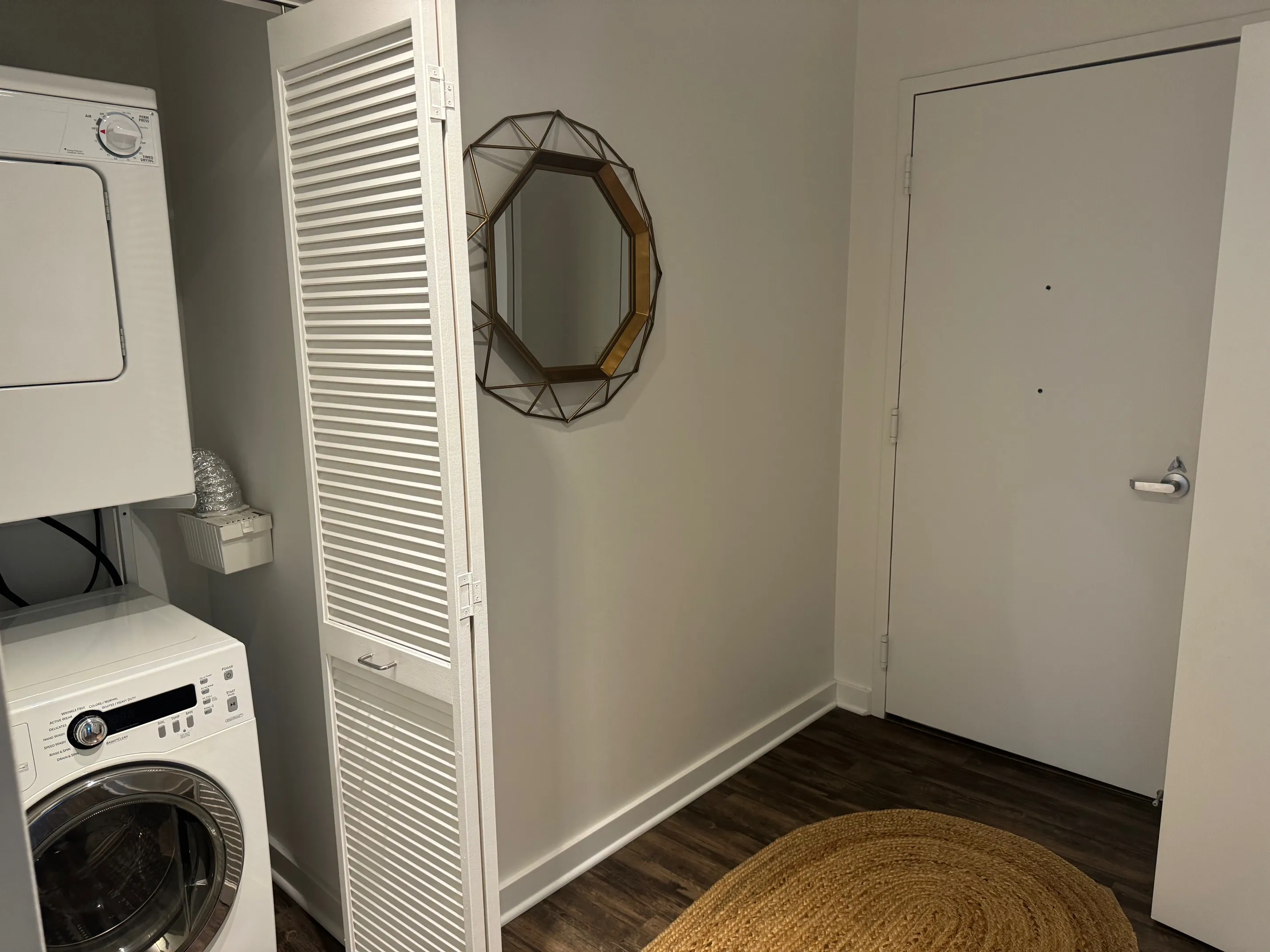 121 W Chestnut St   60610 60610-unit#3406-Chicago-IL