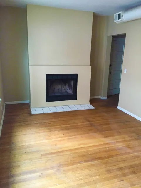 3707 N Pine Grove Ave   60613 60613-PineGrove -unit#1A-Chicago-IL