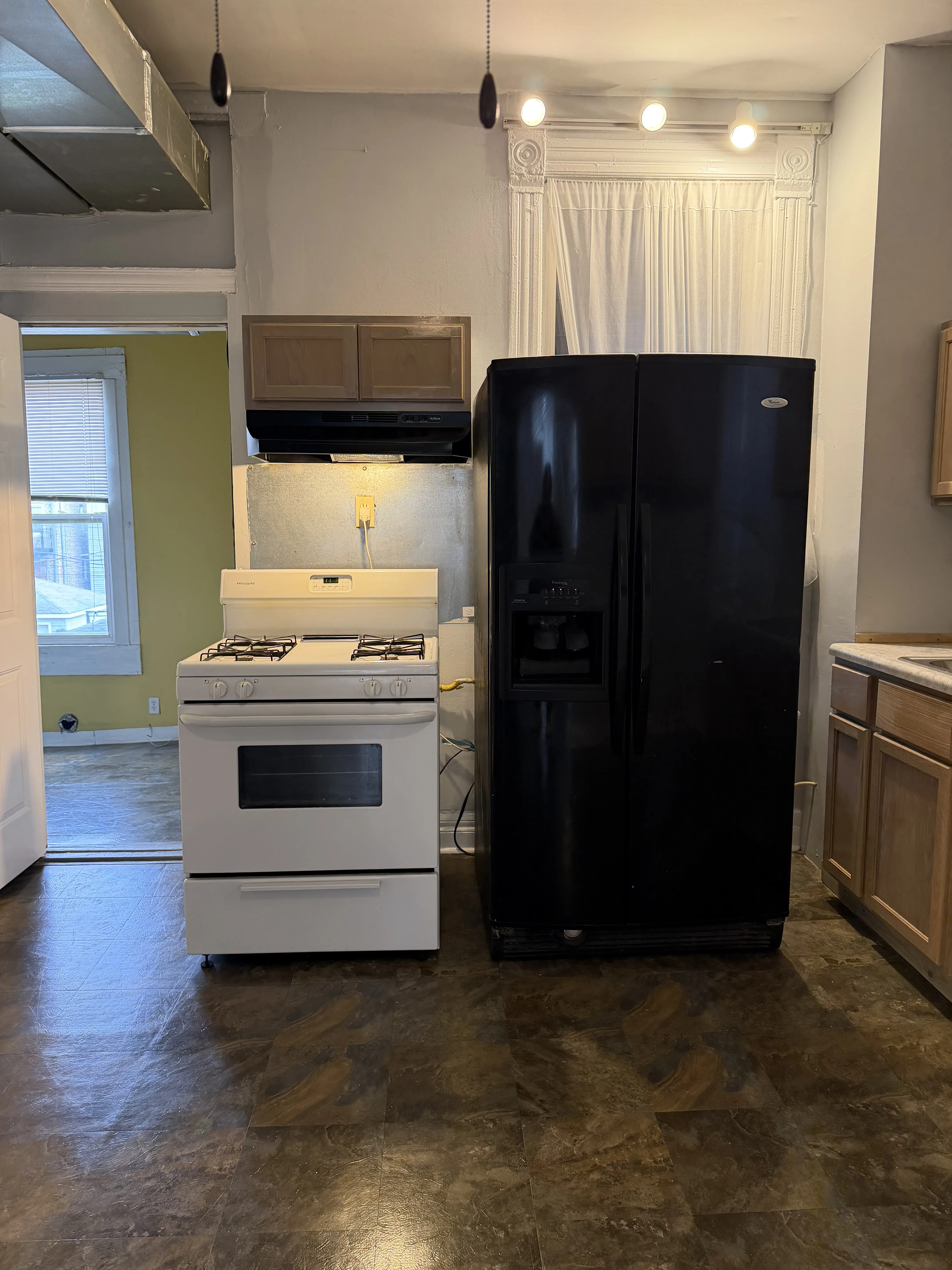 837 N Francisco Ave   60622 60622-unit#2F-Chicago-IL