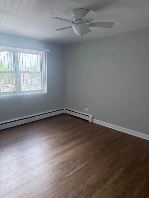 2351 W Jarvis Ave   60645 60645-unit#2E-Chicago-IL