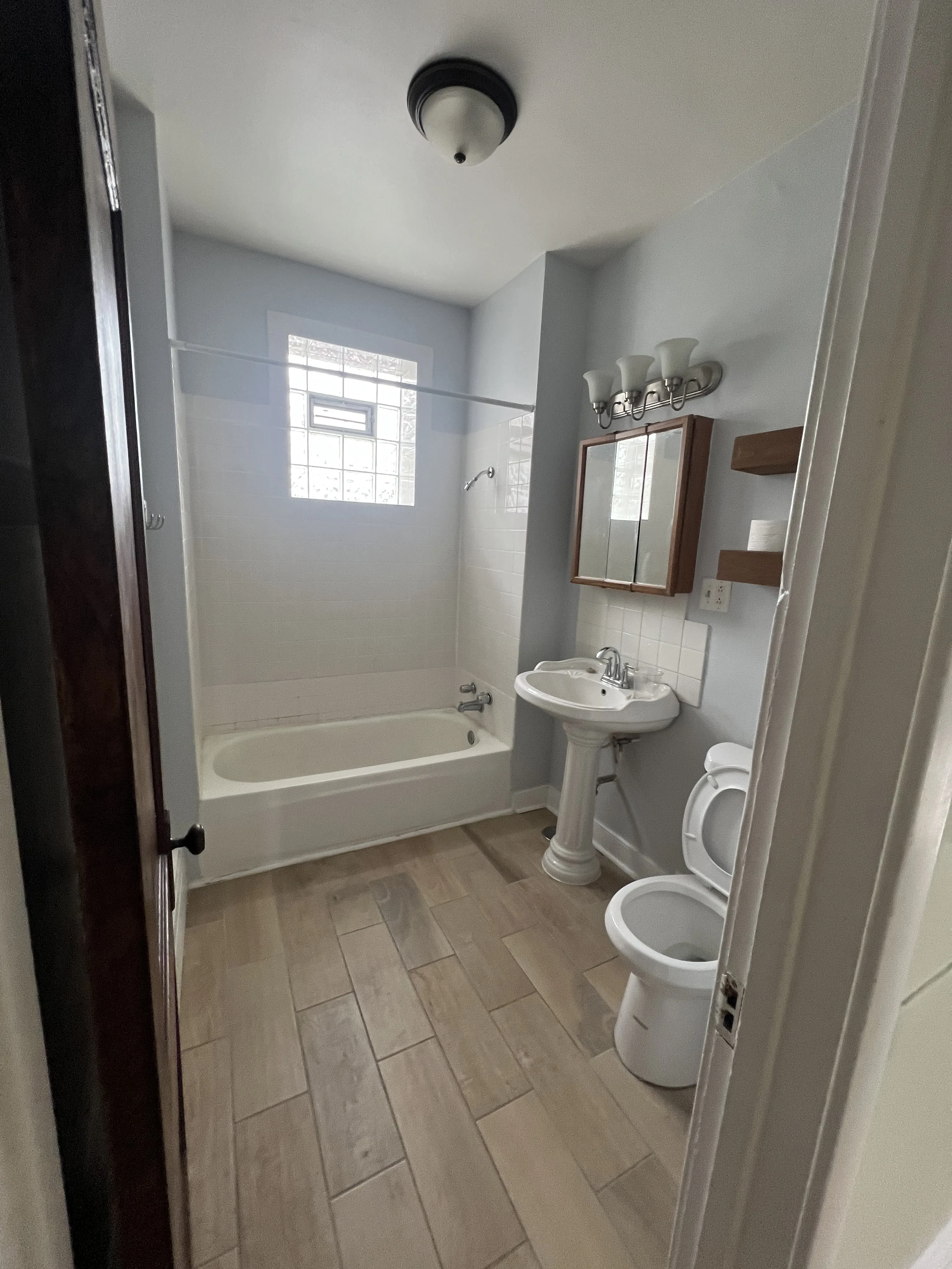 5141 W Roscoe St   60641 60641-unit#1-Chicago-IL