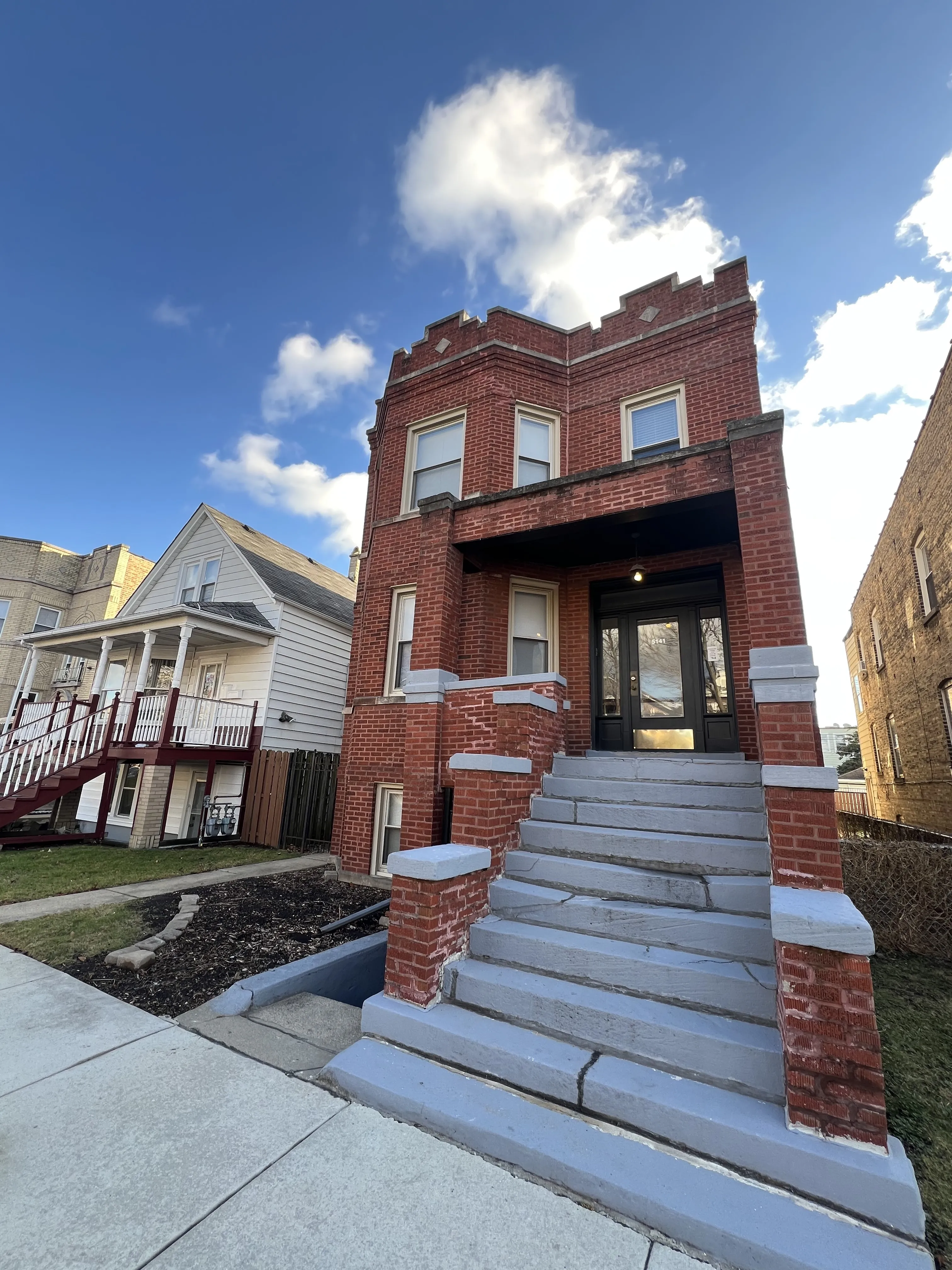 5141 W Roscoe St   60641 60641-unit#1-Chicago-IL