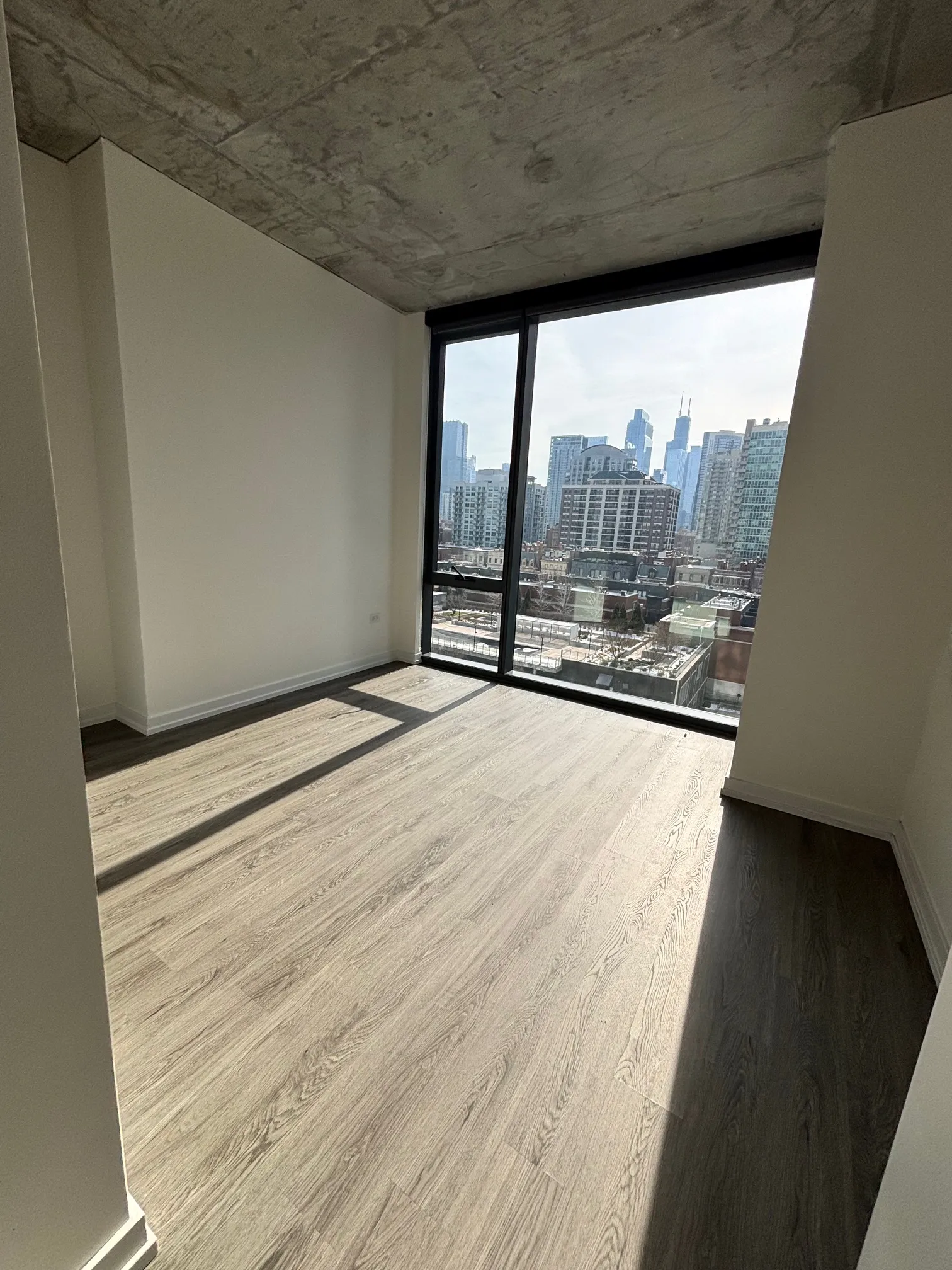 460 W  Ave   60610 60610-unit#1403-Chicago-IL