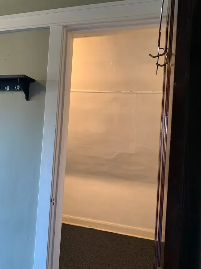 4704 W WAVELAND AVE 60641-unit#2-Chicago-IL