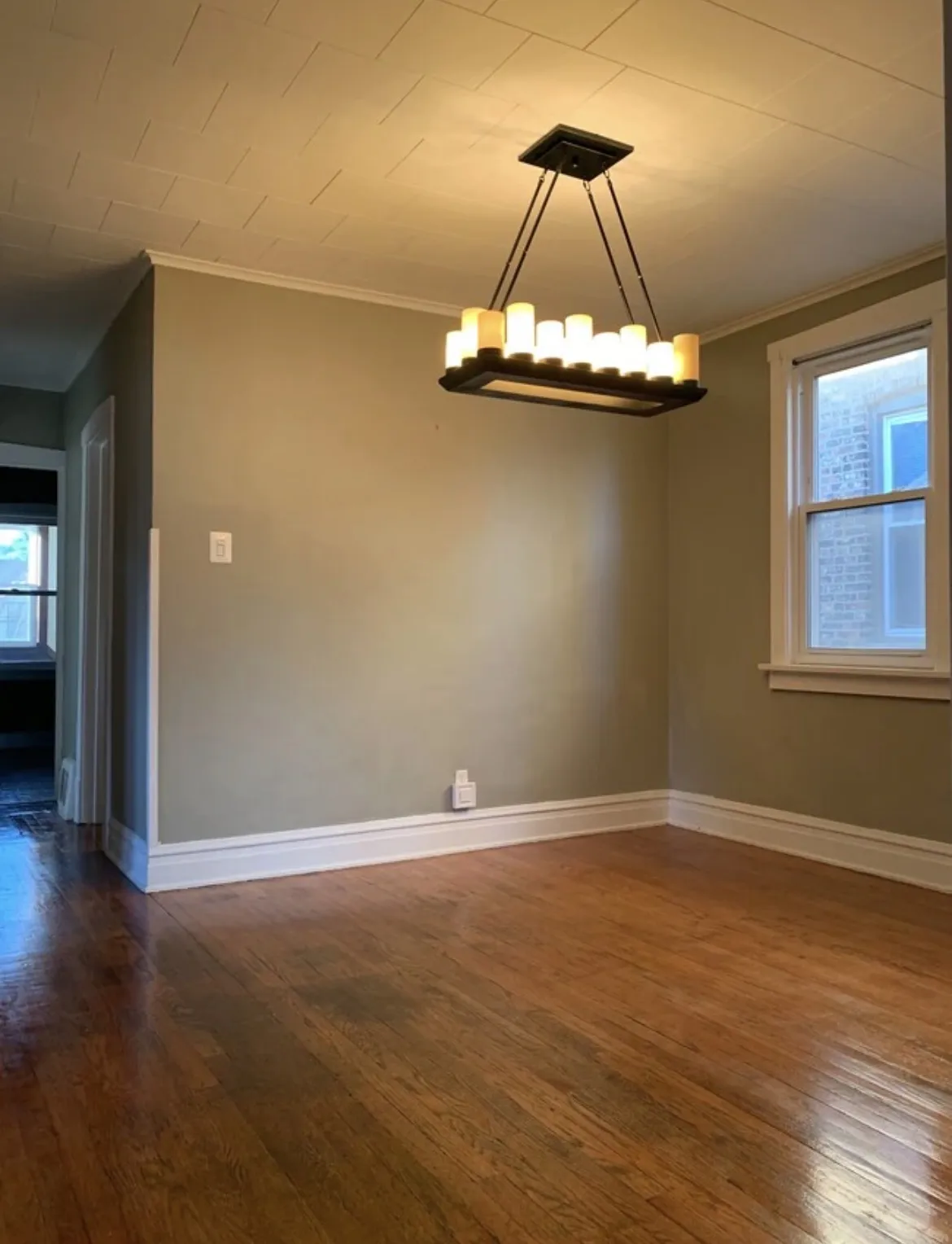 4704 W WAVELAND AVE 60641-unit#2-Chicago-IL