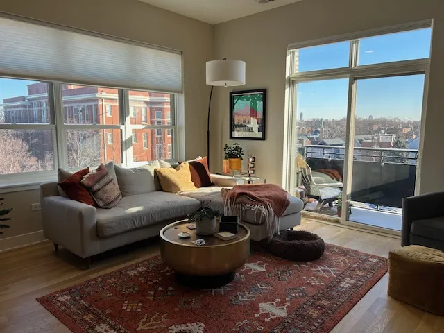 2915 N Clybourn Ave   60618 60618-unit#407-Chicago-IL