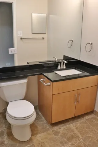 3158 N Clark St   60657 60657-Belmont Court-unit#E5-Chicago-IL