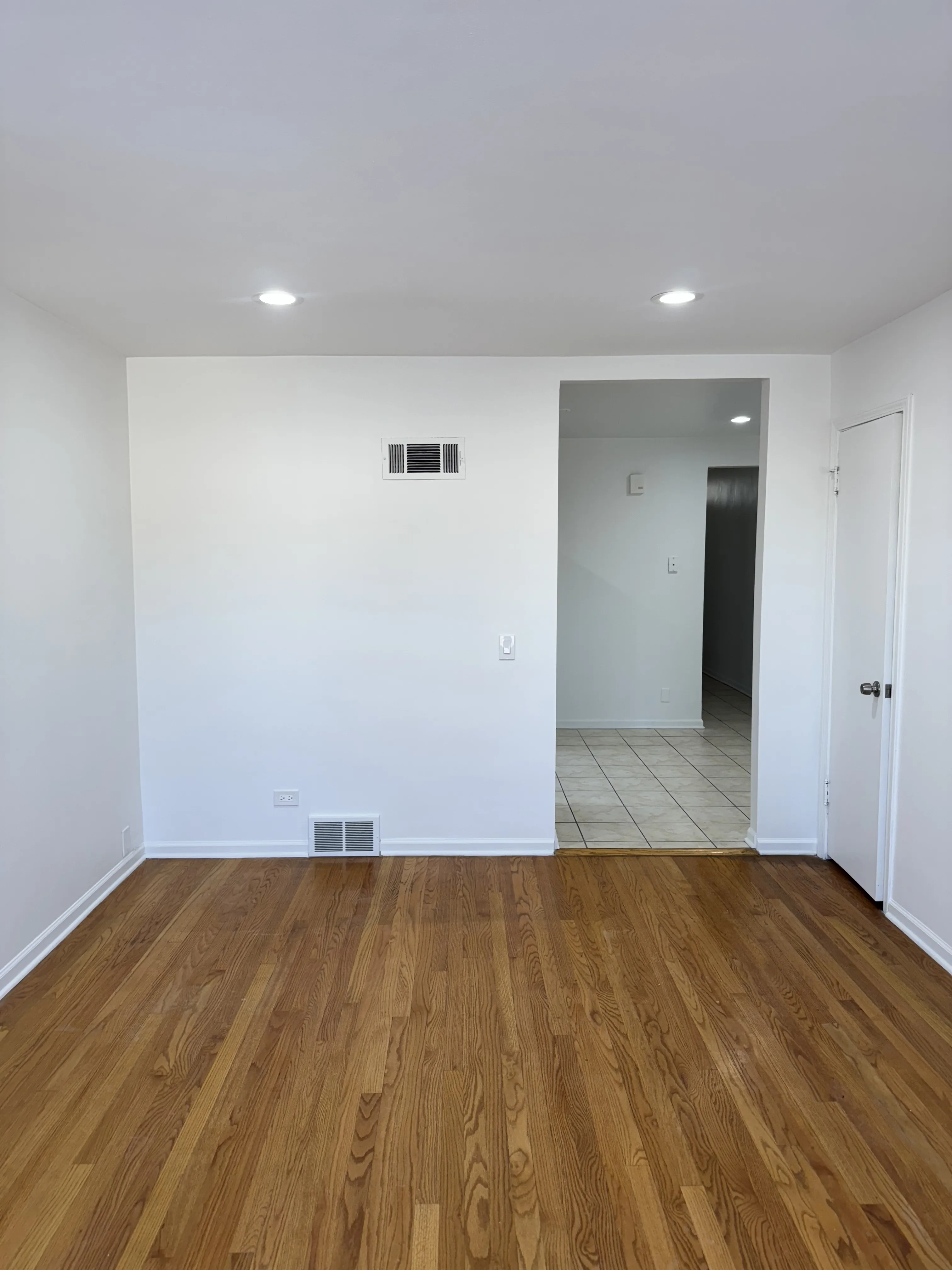 4845 Hull St 60077 60077-unit#2E-Skokie-IL