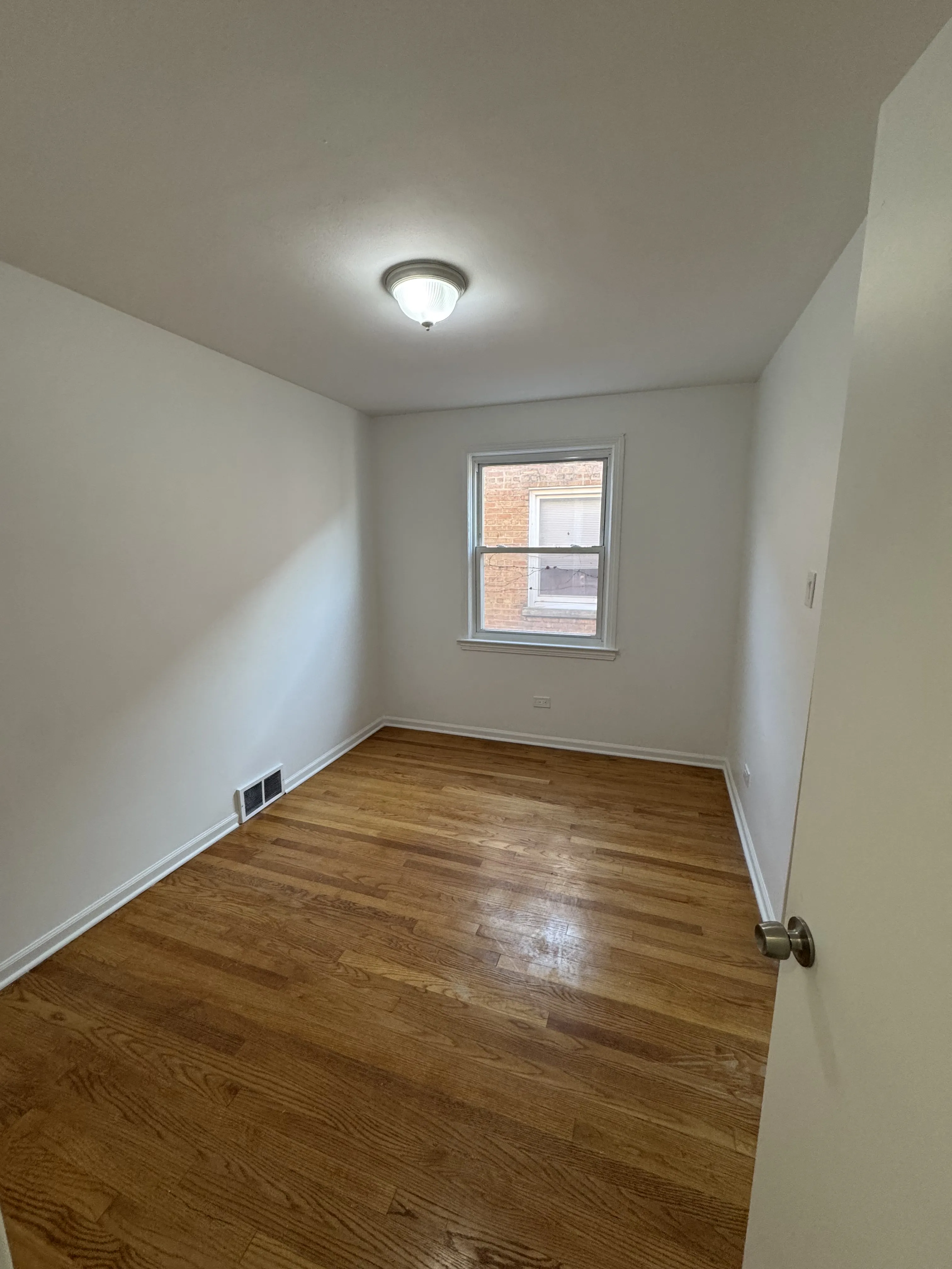 4845 Hull St 60077 60077-unit#2E-Skokie-IL