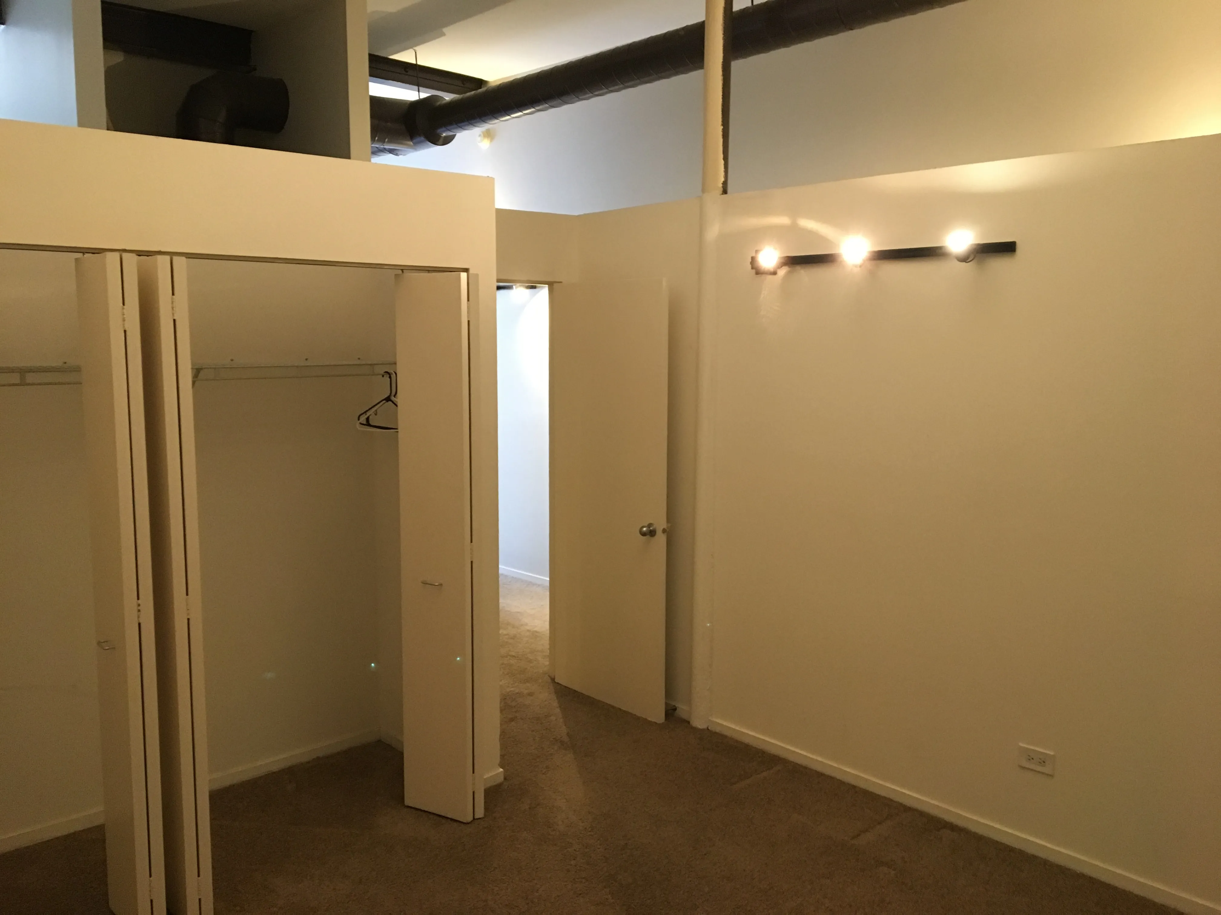 3159 N Seminary Ave   60657 60657-Seminary Lofts-unit#211-Chicago-IL