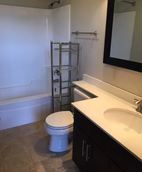 999 W Wolfram St 60657 60657-Sheffield Lofts-unit#306-Chicago-IL