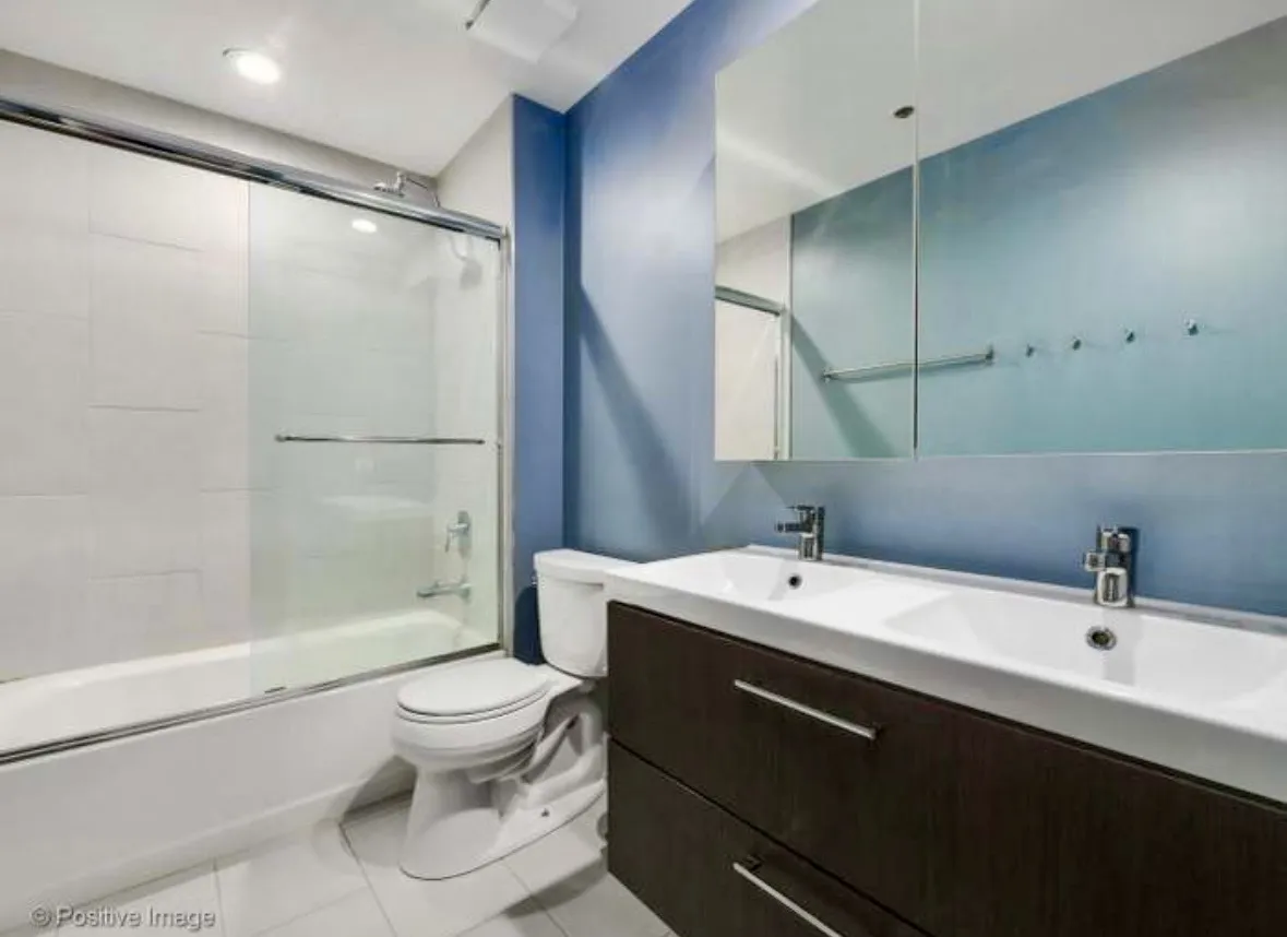 420 W Grand Ave   60654 60654-unit#3B-Chicago-IL