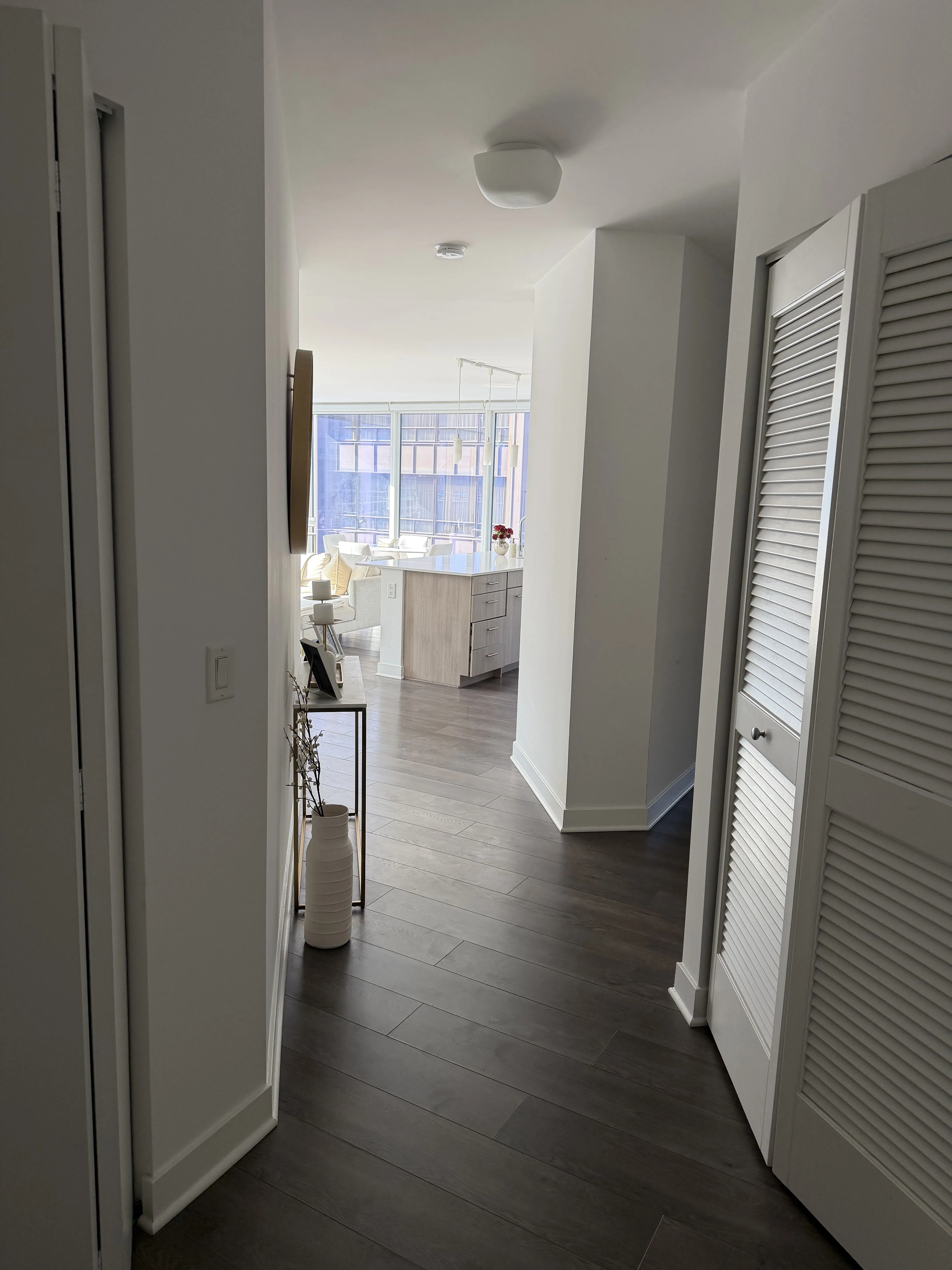 25 W Randolph St   60601 60601-Marquee Block 37-Chicago-IL