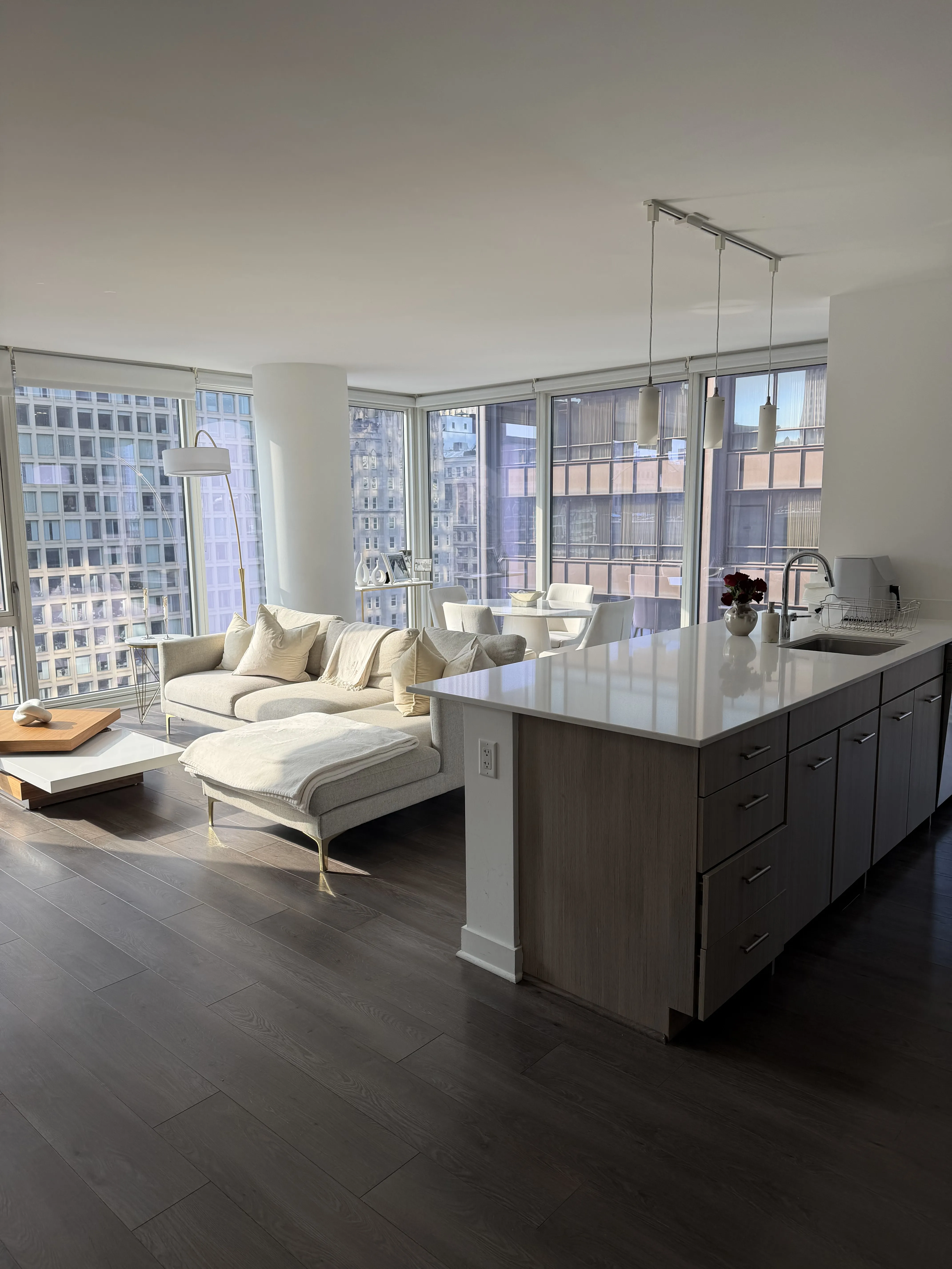 25 W Randolph St   60601 60601-Marquee Block 37-Chicago-IL